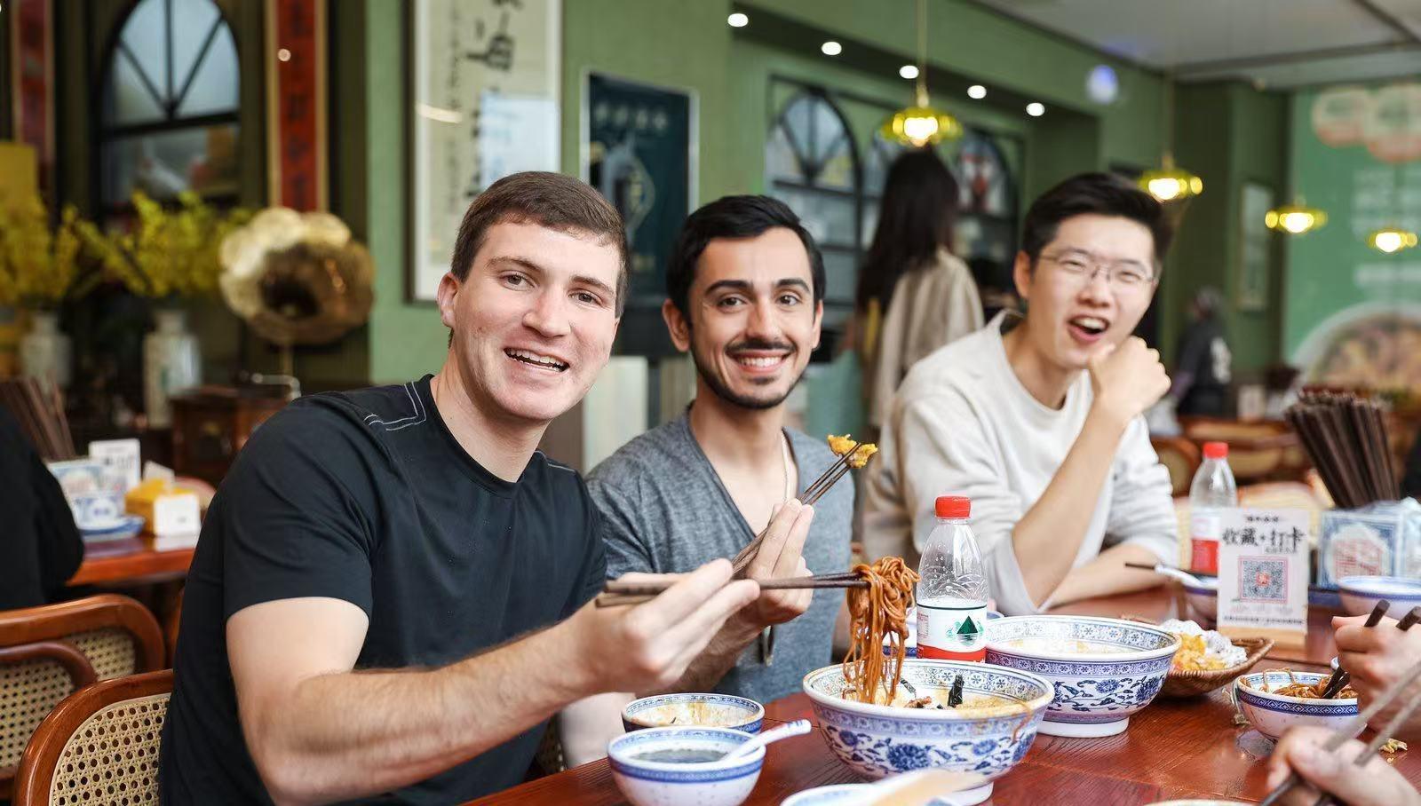 Eat Like a Local Shanghai Mini-Group Food Tour 2