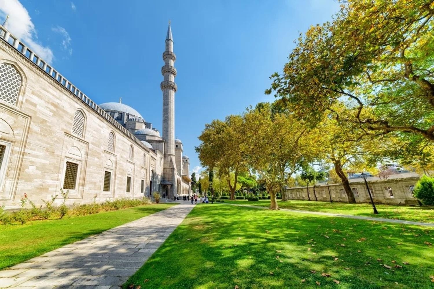 İstanbul: Bus Tour with Cable Car, Bosporus Cruise, & Lunch 2