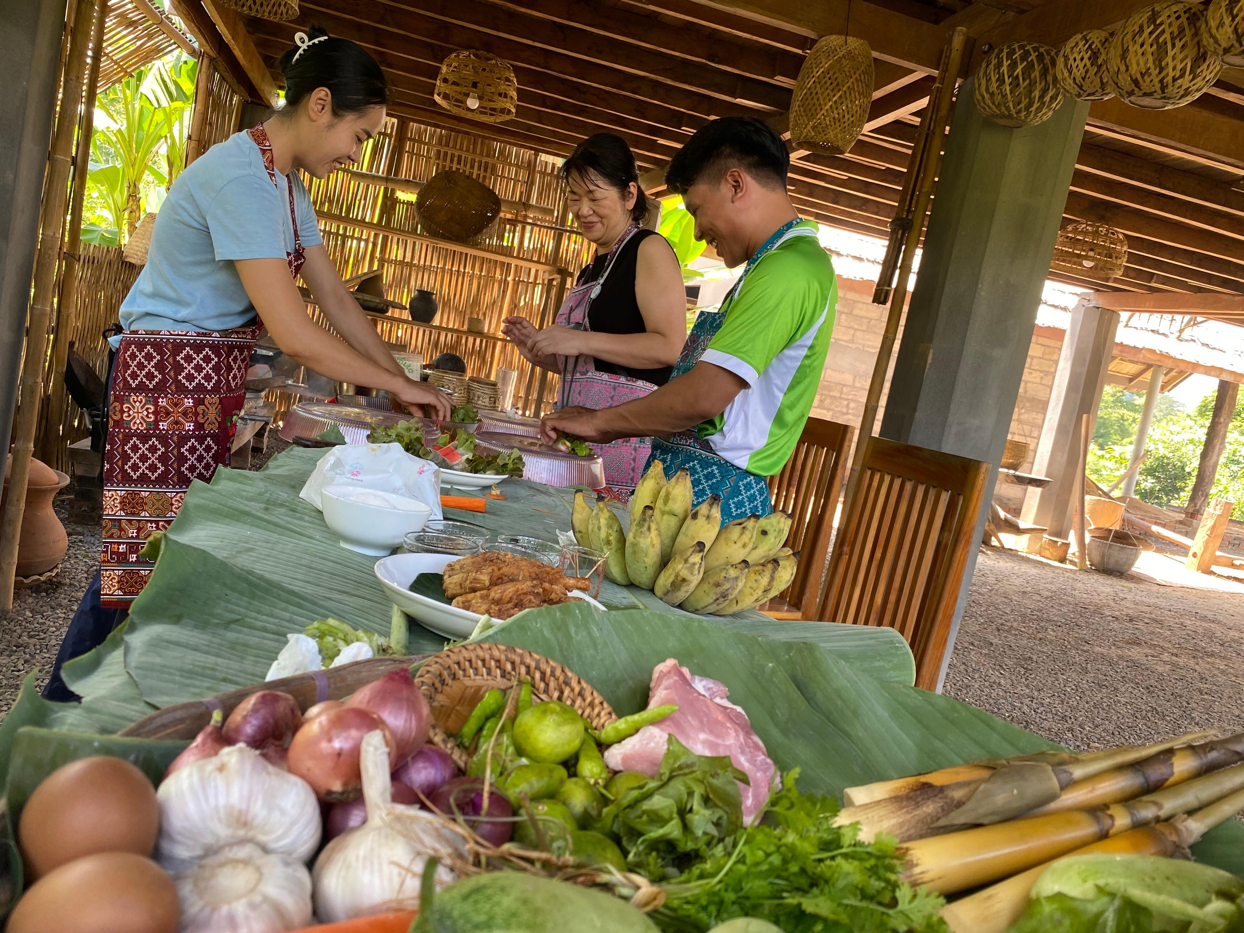 Luang Prabang: Authentic Lao Vegetarian Cooking Class 2