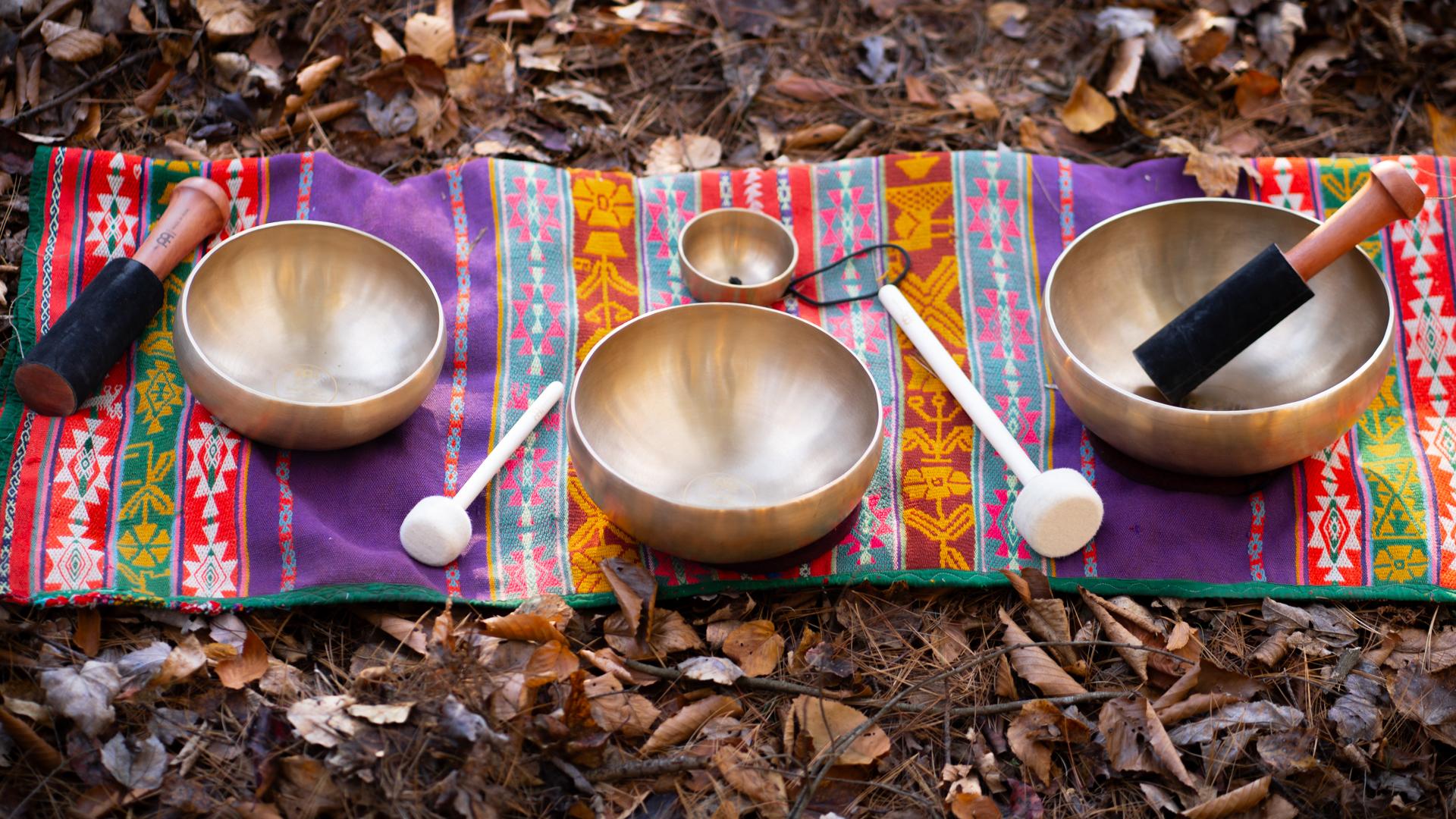 Kathmandu: Singing Bowl or Pottery Workshop with Pickup 3