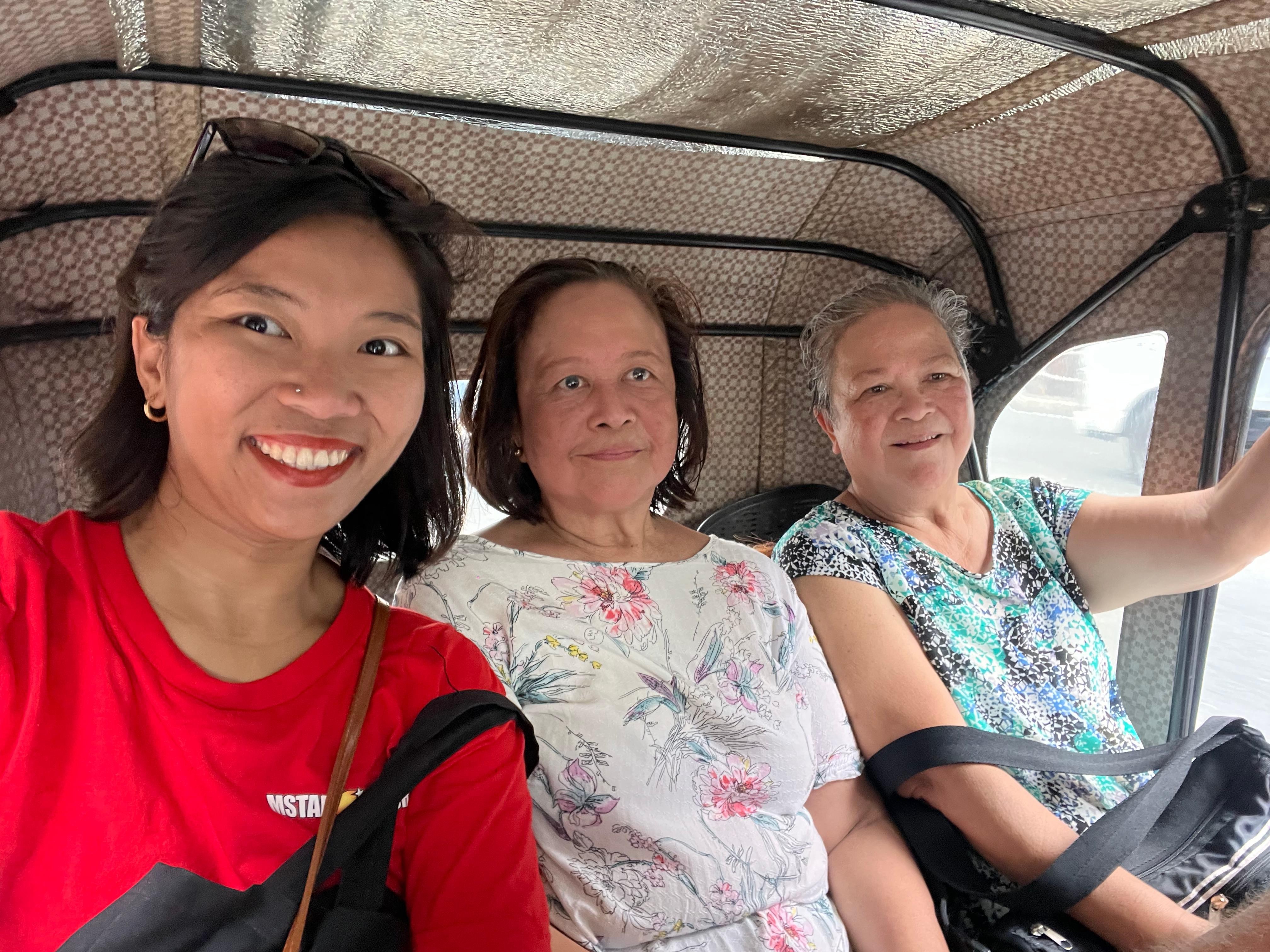Manila Tuk-Tuk Adventure Hop-in and Hop-Off 3