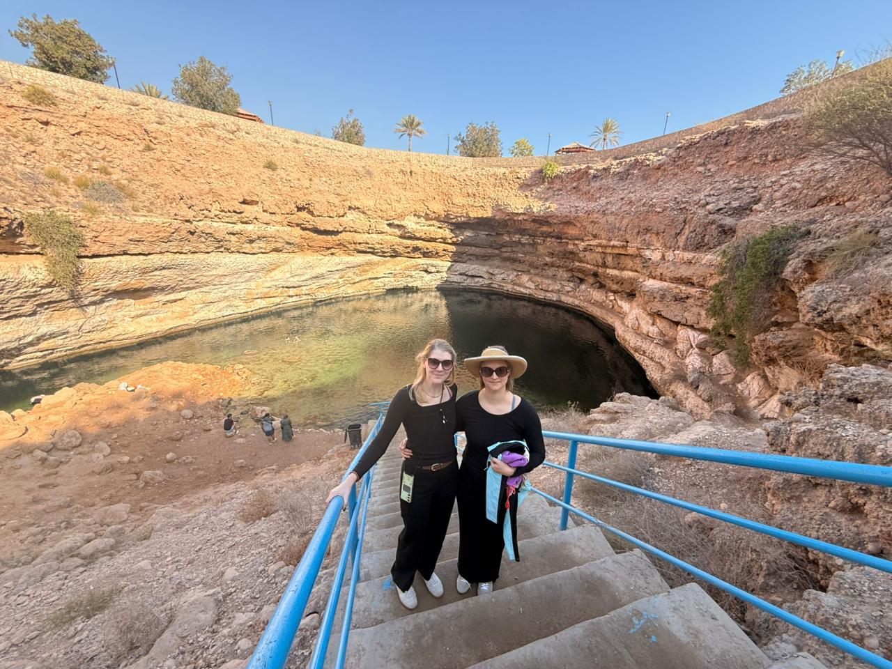 From Muscat: Quriyat Fish Market–Wadi Arbyeen–Sinkhole Tour 3