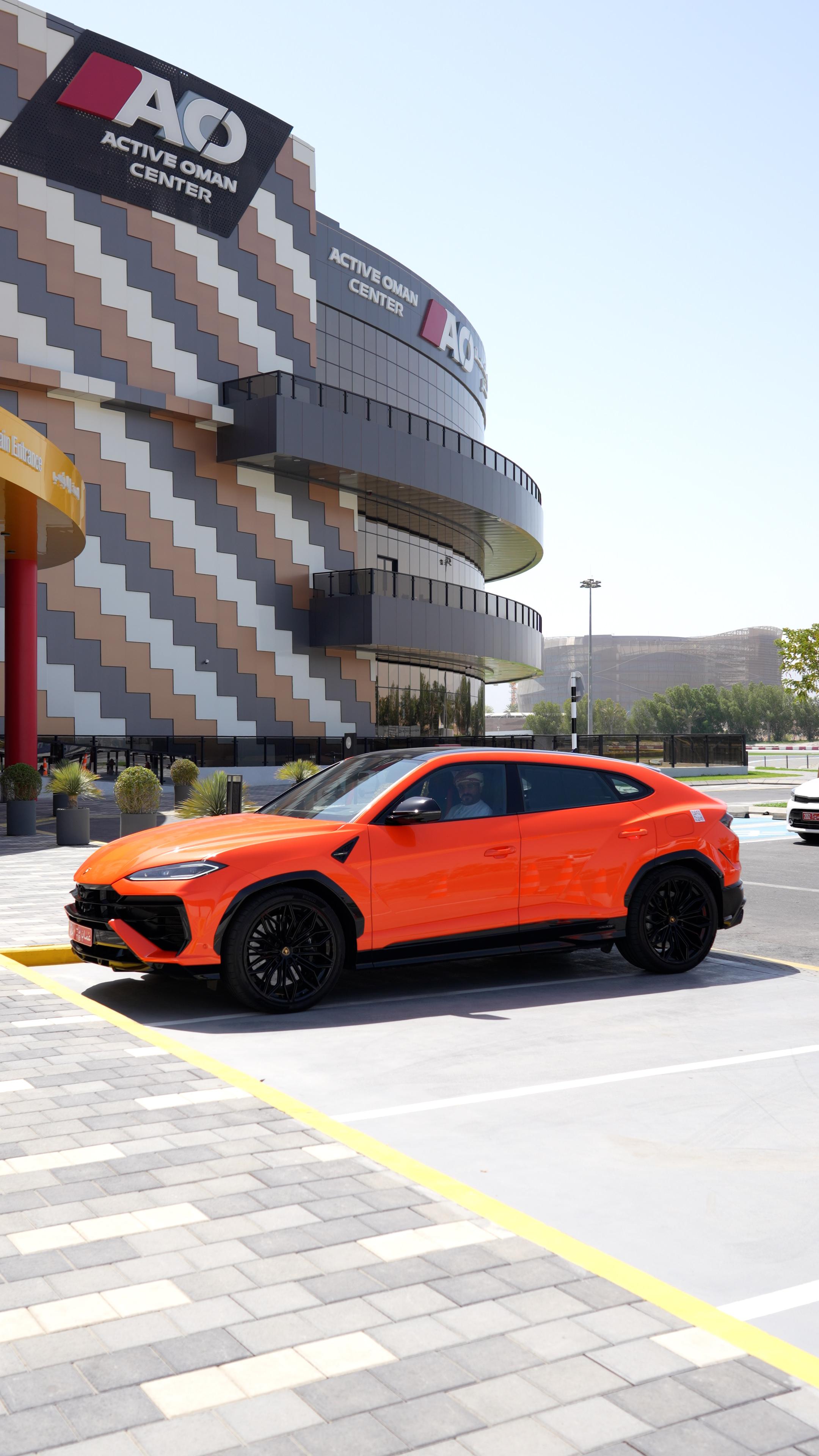 Muscat:Private Lamborghini Luxury City Tour with Local Guide 2