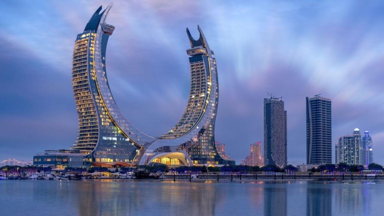Explore Doha City with Hotel & Airport Transfer