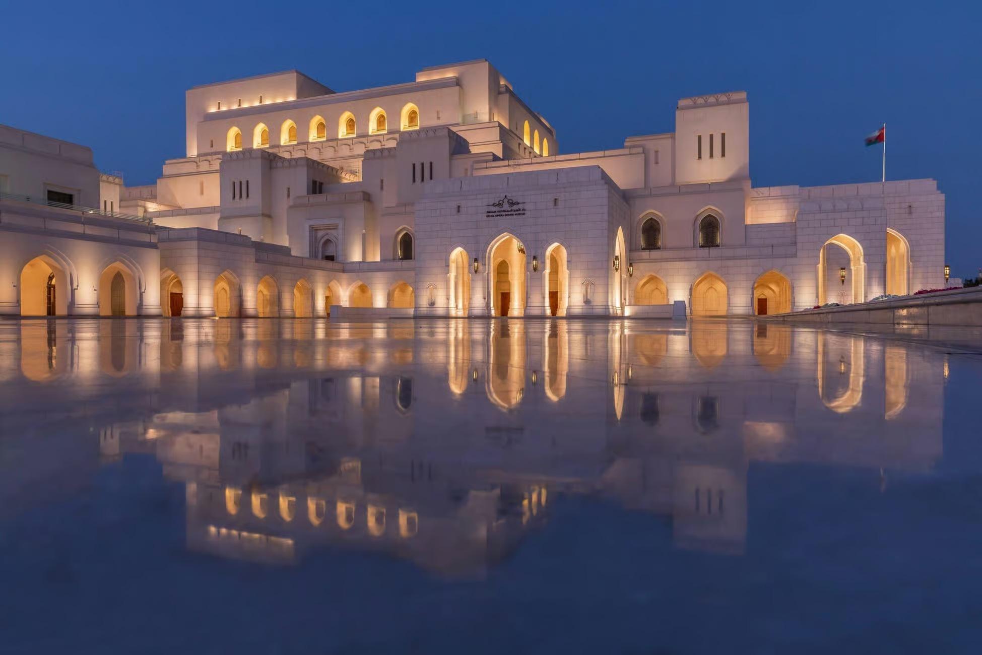 Muscat: Full-Day Guided Tour 3