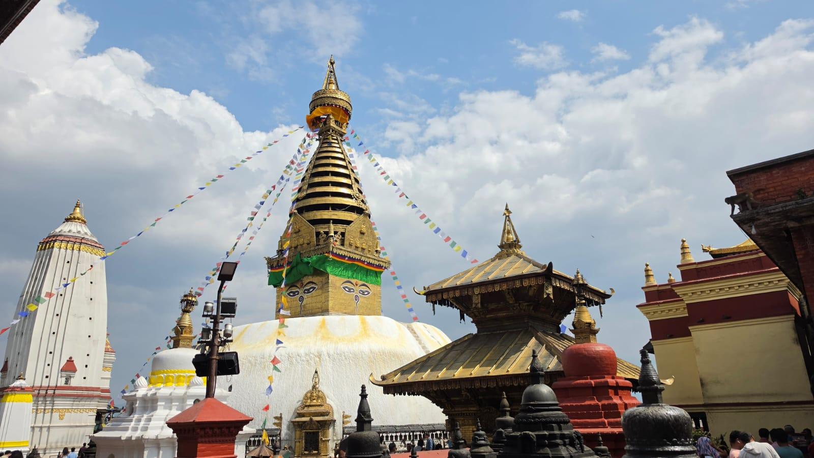 Kathmandu: Buddhist Stupas Tour with Kapon Monastery Visit
