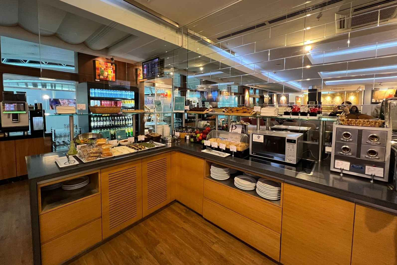 TBS Tbilisi INTL Airport Primeclass Lounge Access 2