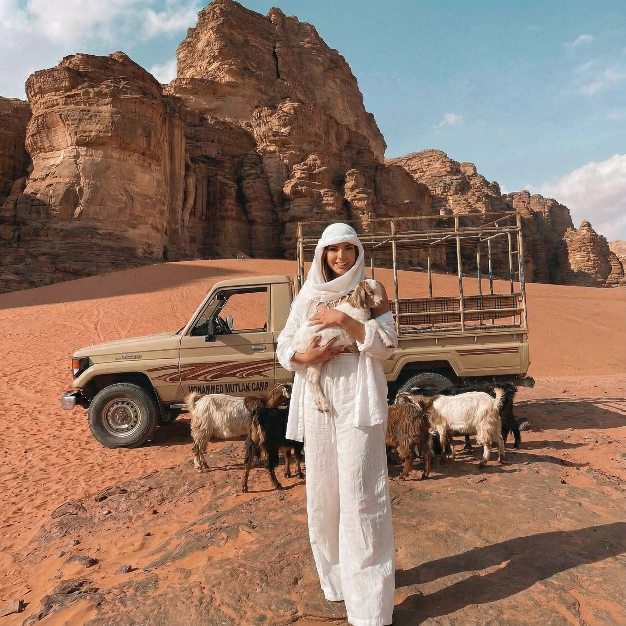 Stars & Sand: Wadi Rum Jeep, Overnight, Stargazing Education
