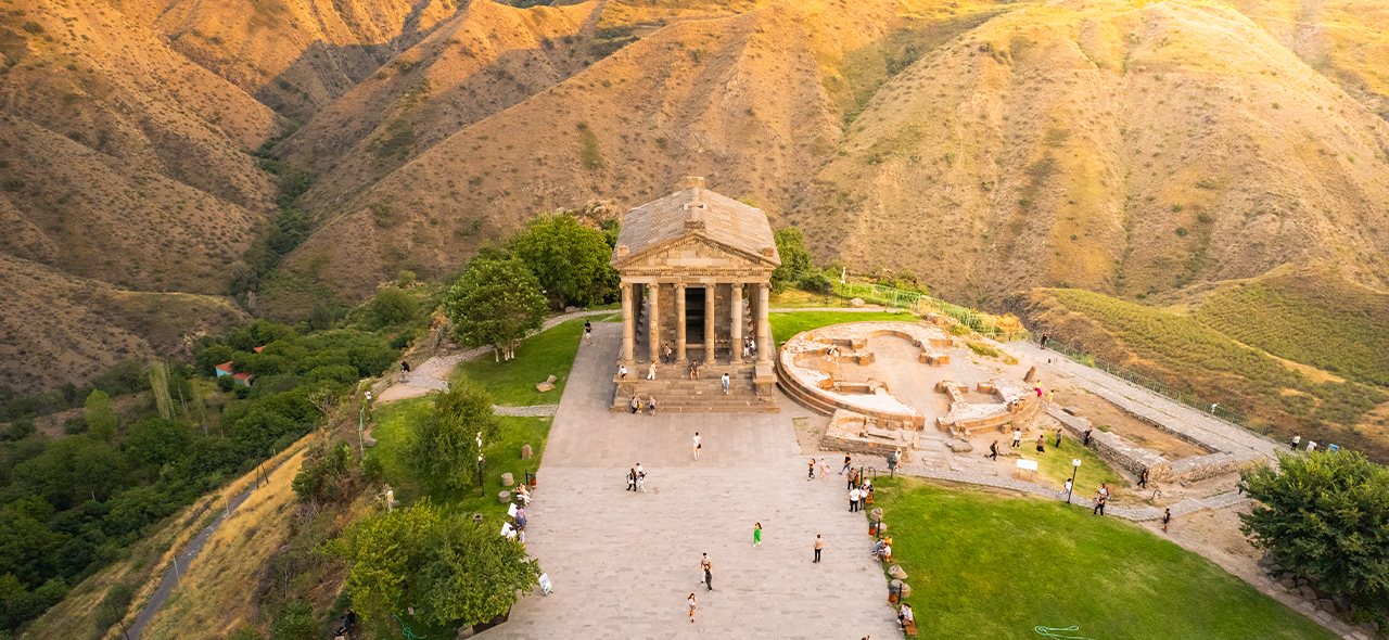 Yerevan: Garni, Geghard, Symphony of Stones & Lavash Baking 2