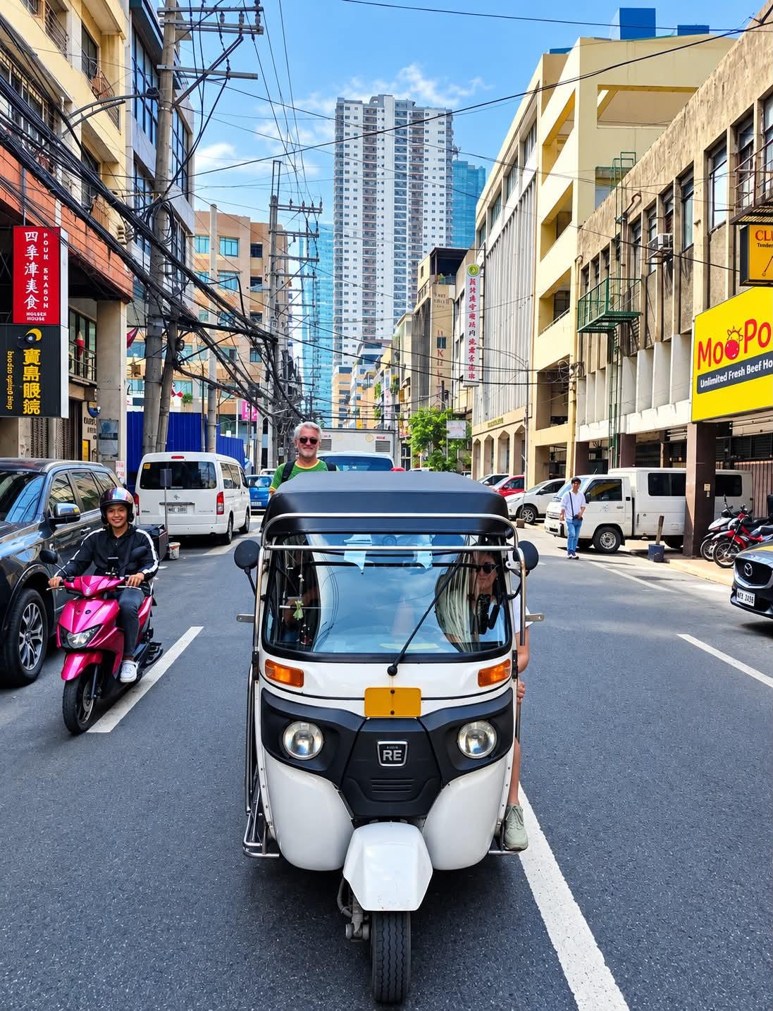 Tuktuk & Jeepney Street Tour of Manila 2