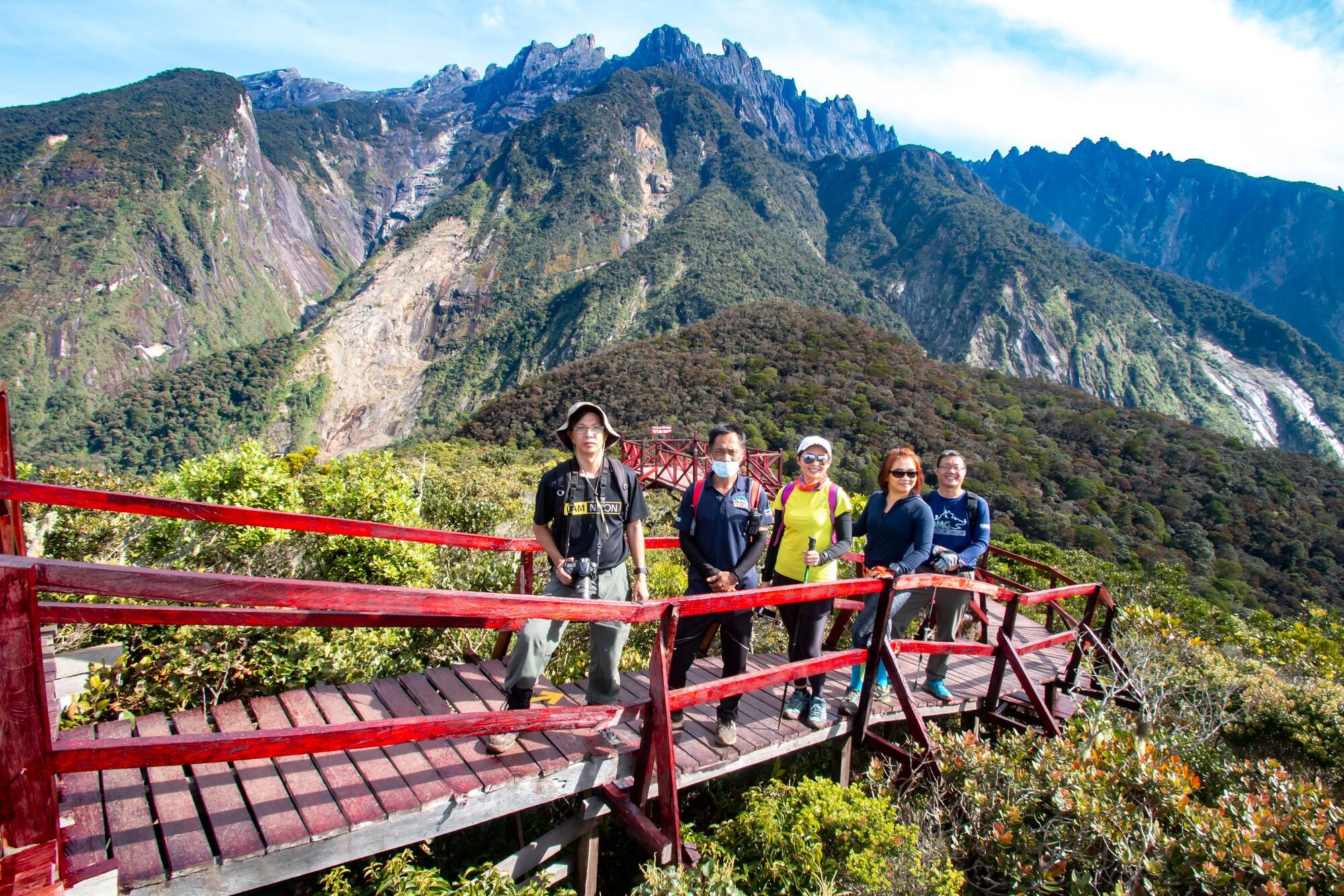 Kota Kinabalu: Maragang Hill Sunrise Hike Day Tour 3