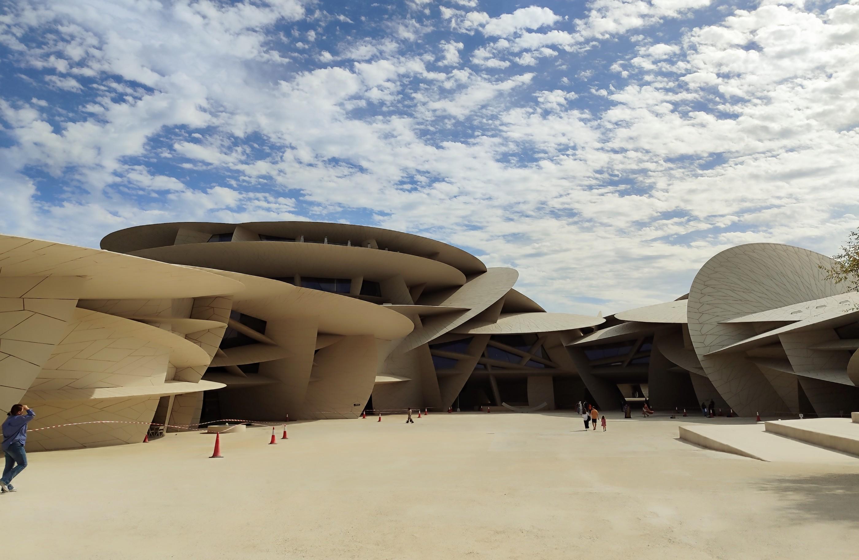 Doha: Full-Day Shore Excursion, City Tour & Desert Safari 2