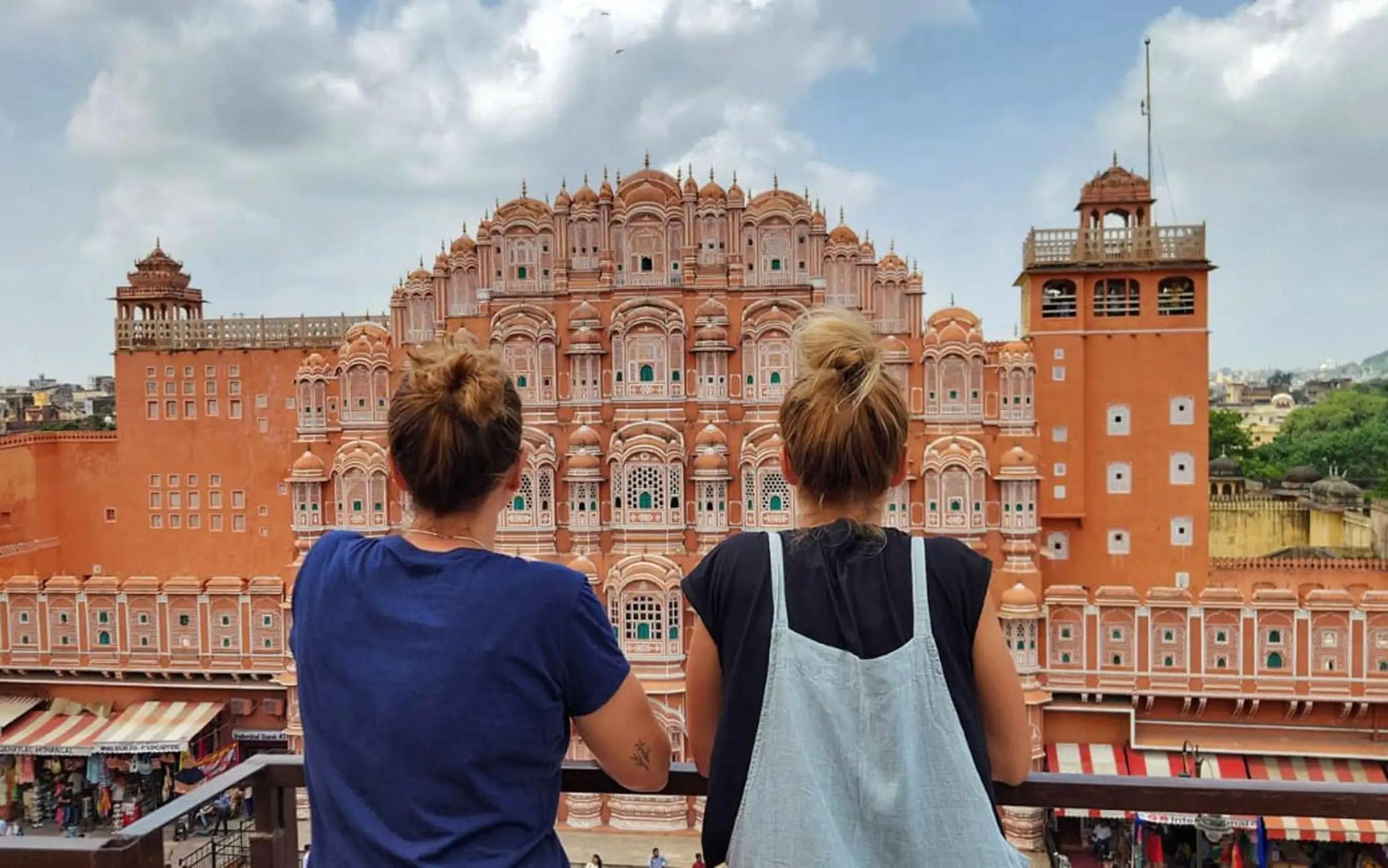Jaipur car tour - English-speaking local driver! 3