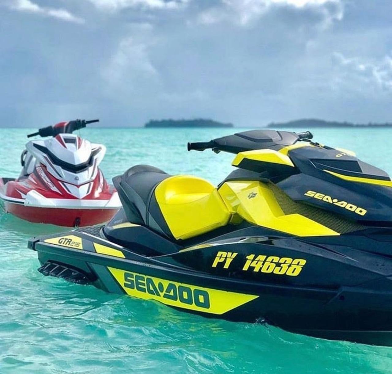 Jeddah: Red Sea Jet Ski Tour with Photos