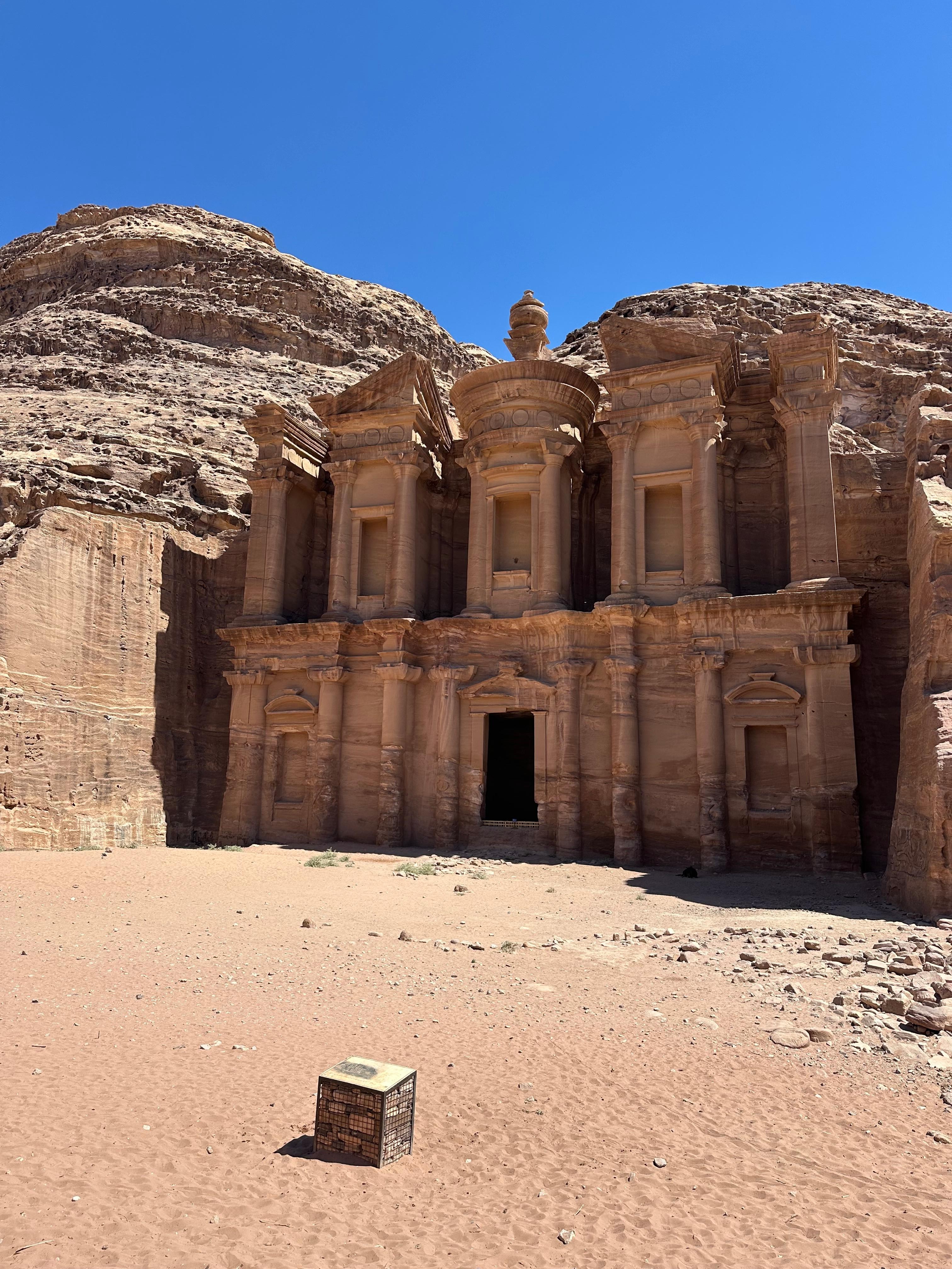 Petra 5/6 hours with a Spanish-speaking tour guide in Petra