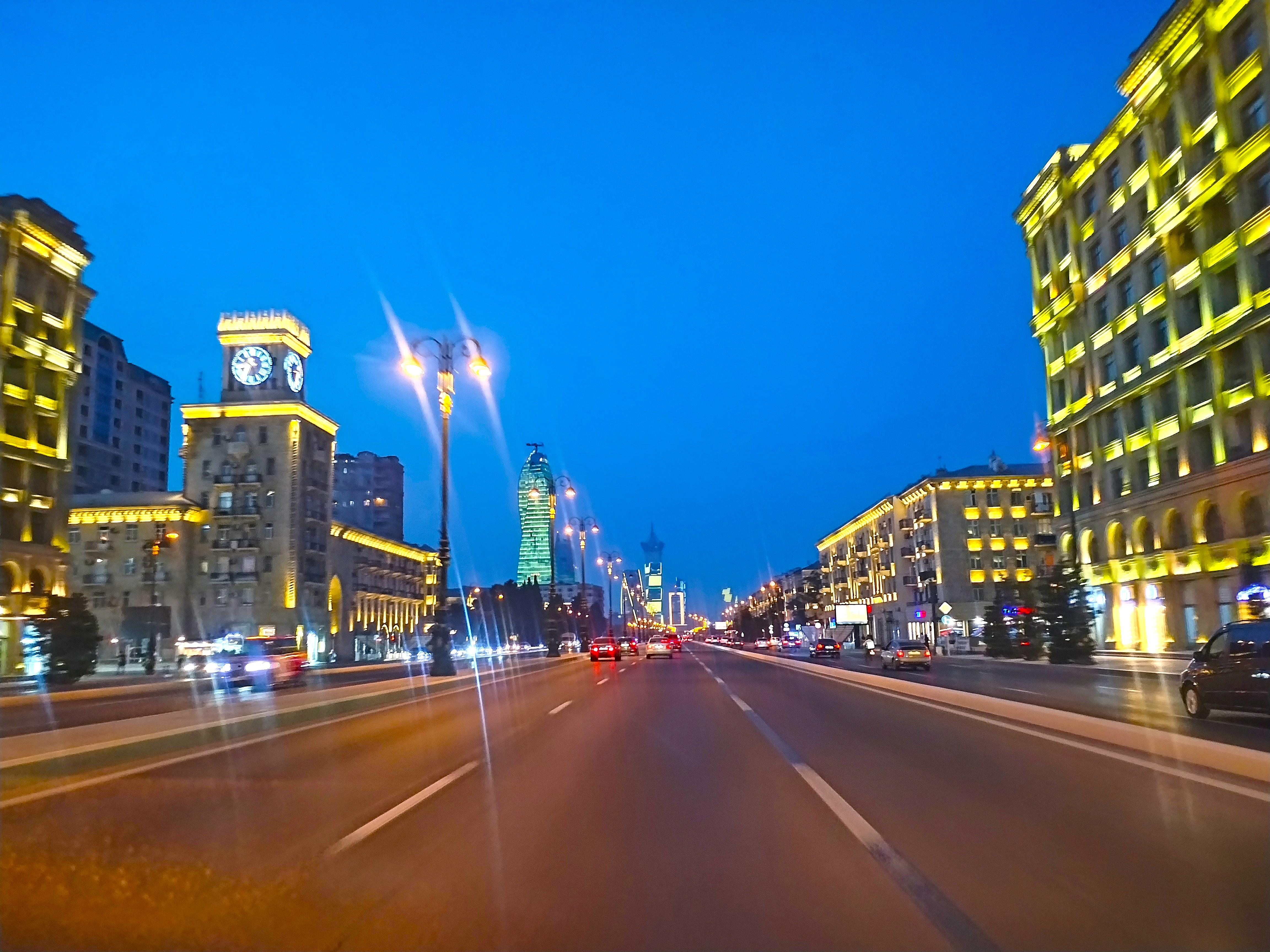 Private Half Day Baku Night Panoramic Tour 3