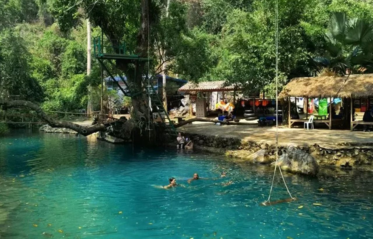Vang Vieng: Zipline,Kayaking,Go Karting 3