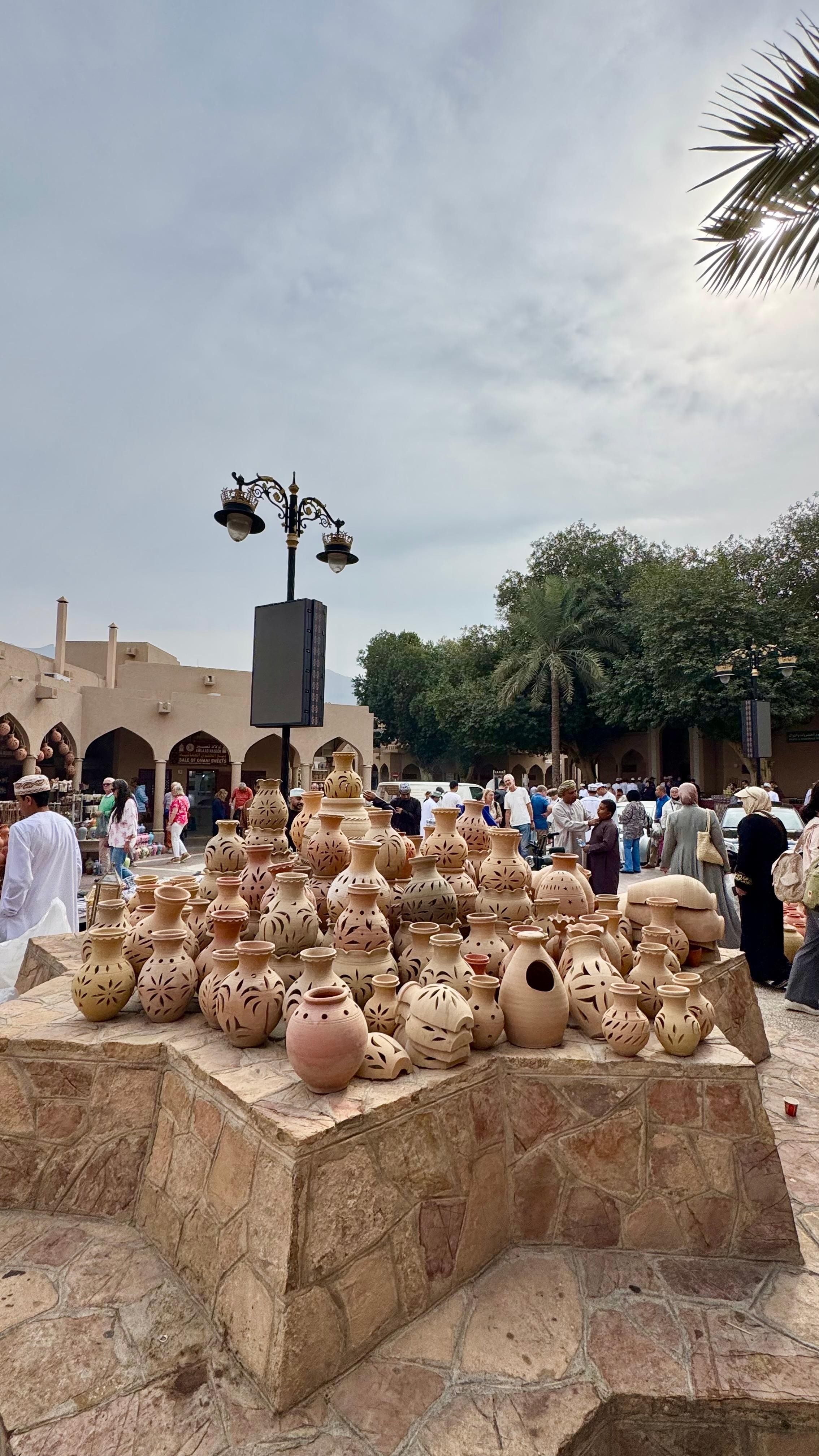 From Muscat: Nizwa, Al Hamra & Misfat Al Abriyeen – Private Full-Day Tour in German 3