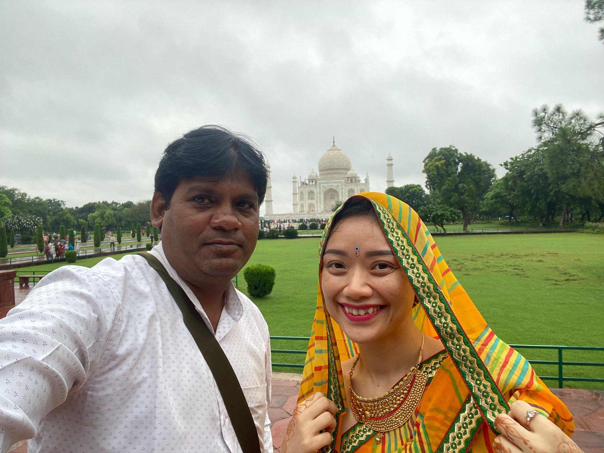Overnight Taj Mahal/Agra Tour From Mumbai with Return Flight 2