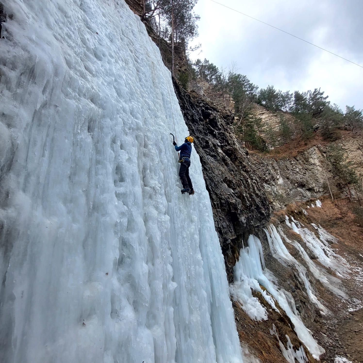 From Tbilisi: 2-Day Rock Climbing Adventure in Mestia 2