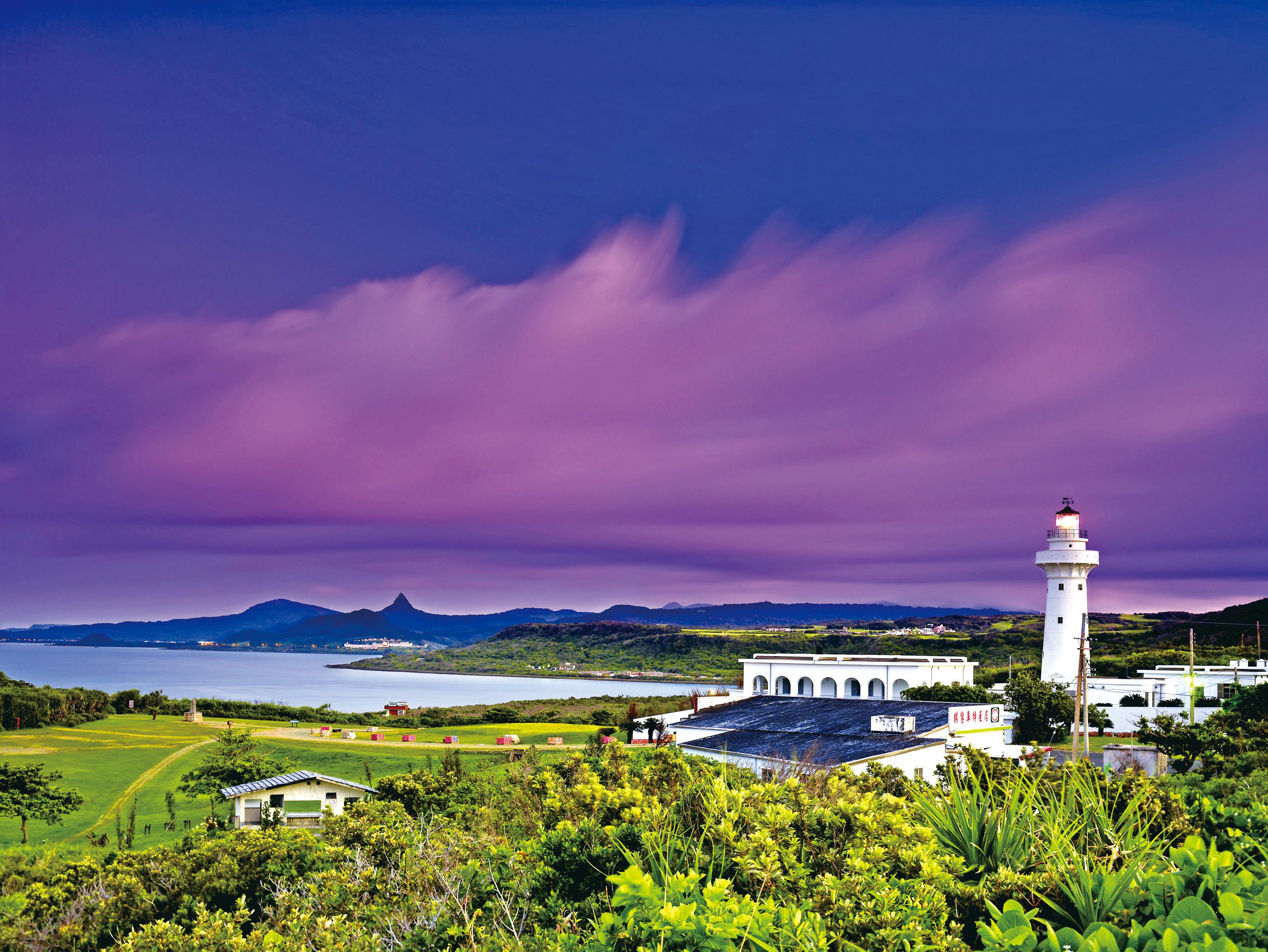 From Taipei: Private 4-Day West & South Taiwan Tour 2