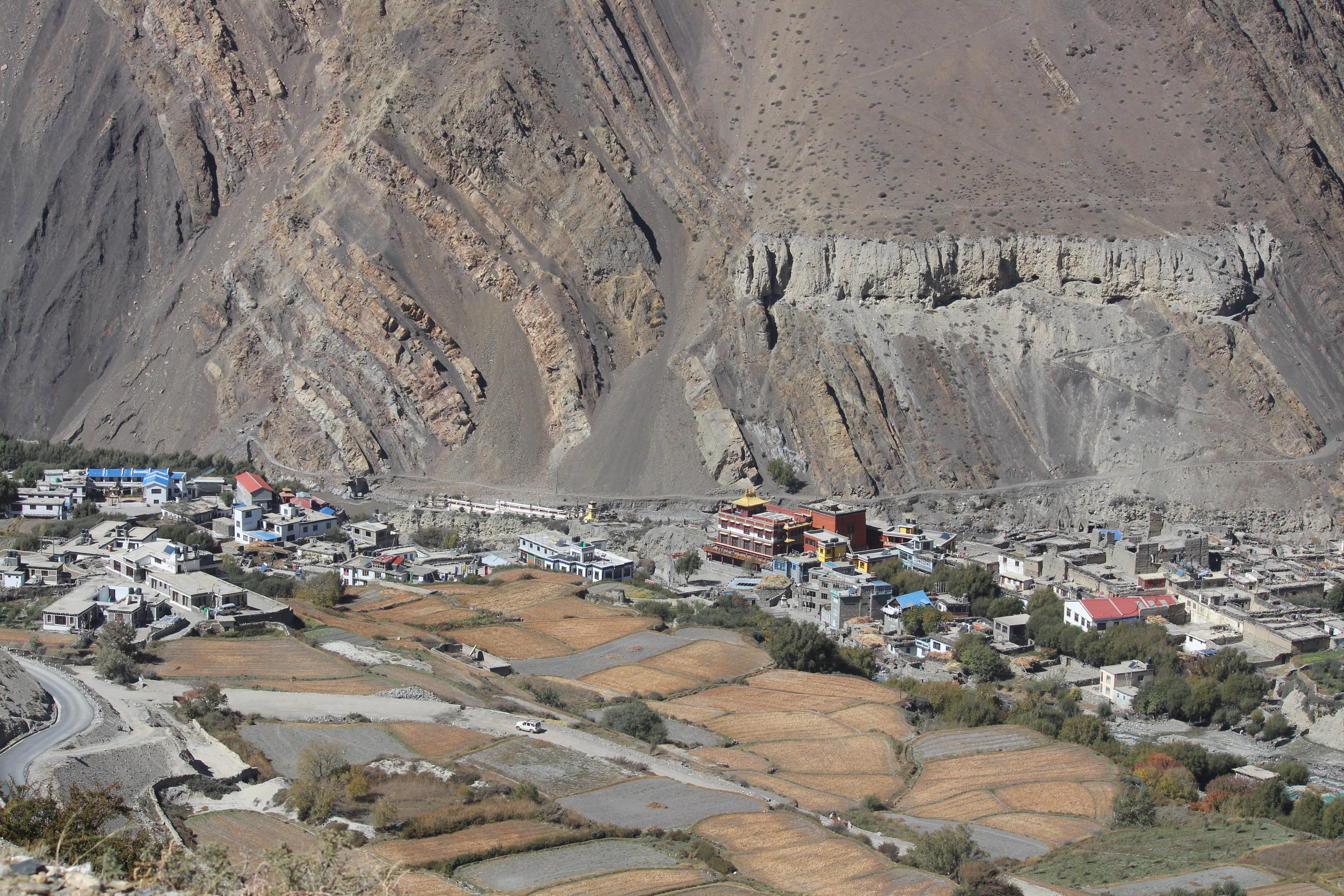 From Pokhara : 1 night 2 Days Jomsom Muktinath 4wd Jeep tour