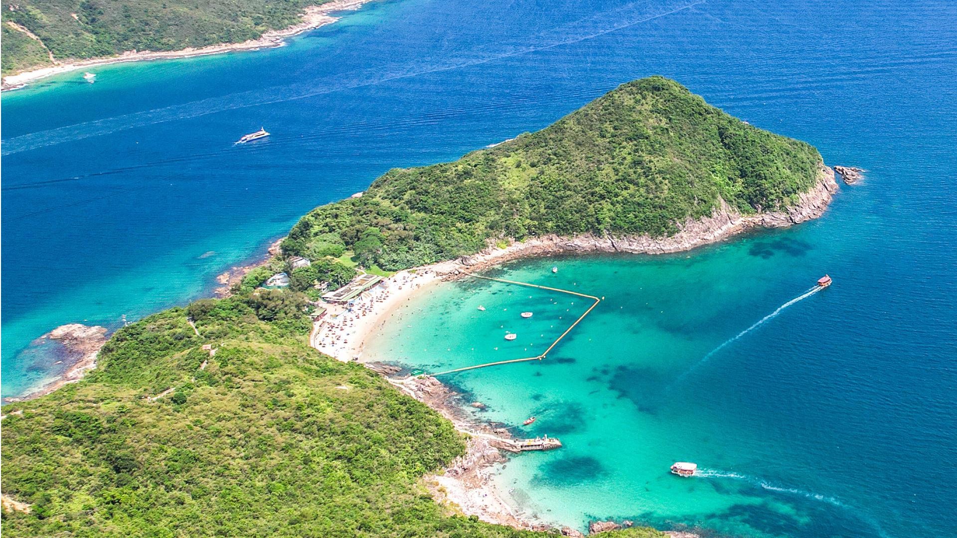 Hong Kong: Sai Kung Geopark Private Boat Tour & Pickup 2