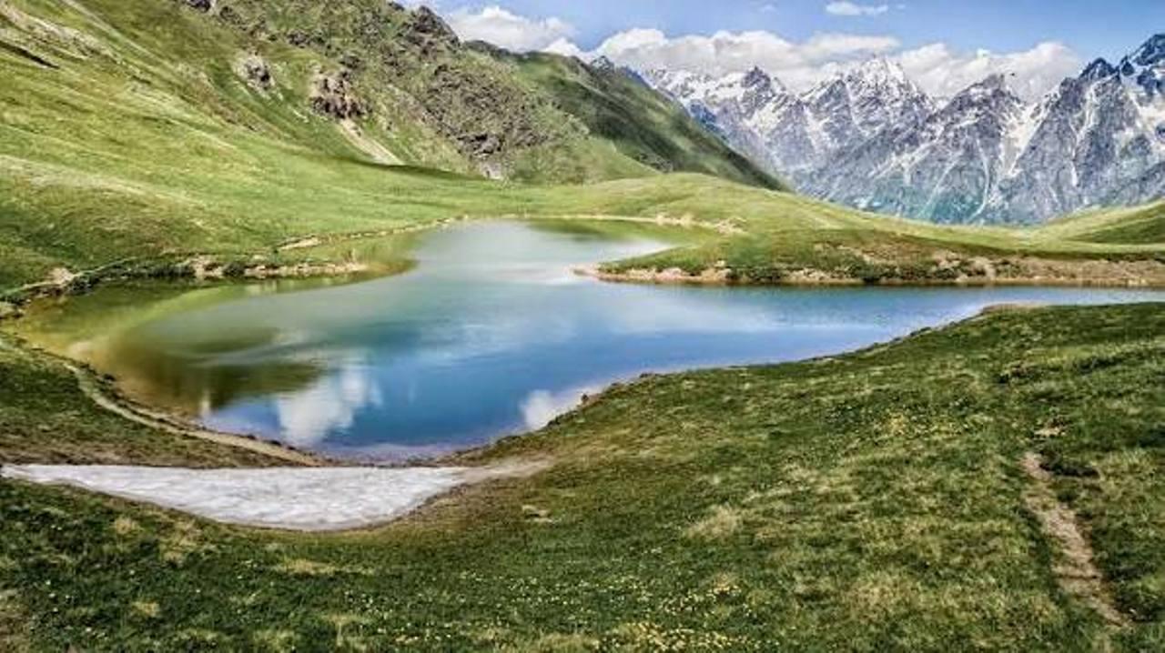 Mestia: Koruldi Lakes Tour – Where Mountains Touch the Sky 2