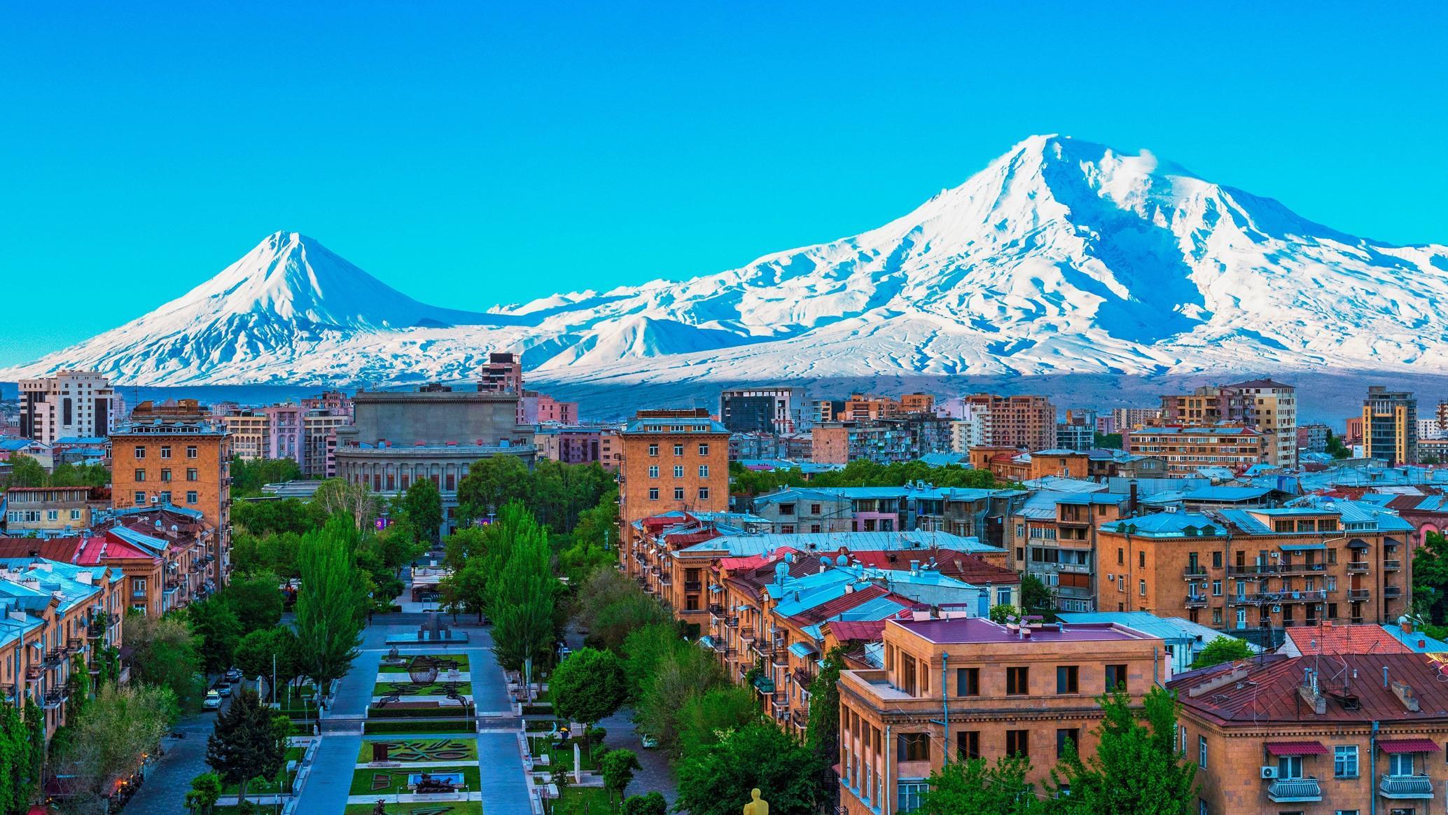 From Tbilisi: Armenia Day Trip – Dilijan, Sevan & Yerevan ✨