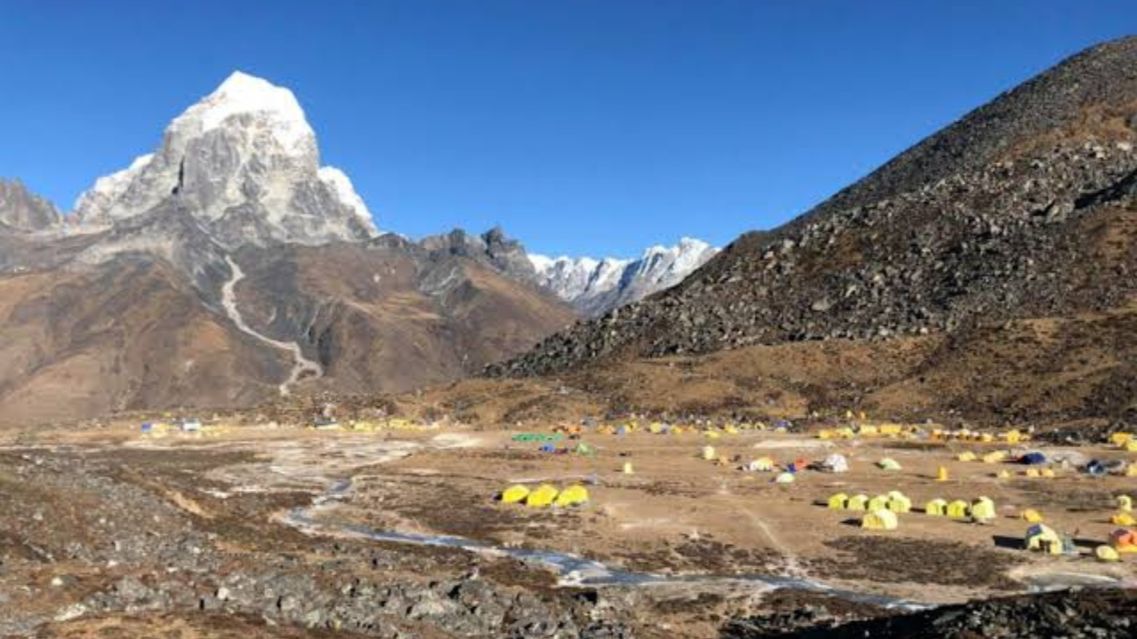 From Kathmandu: 8-Day Ama Dablam Base Camp Trek 2