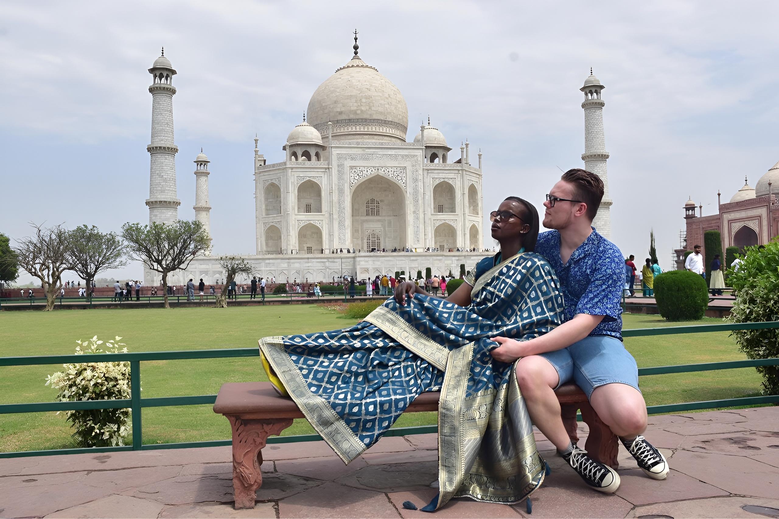 From Jaipur: Taj Mahal, Agra Fort & Baby Taj Private Tour