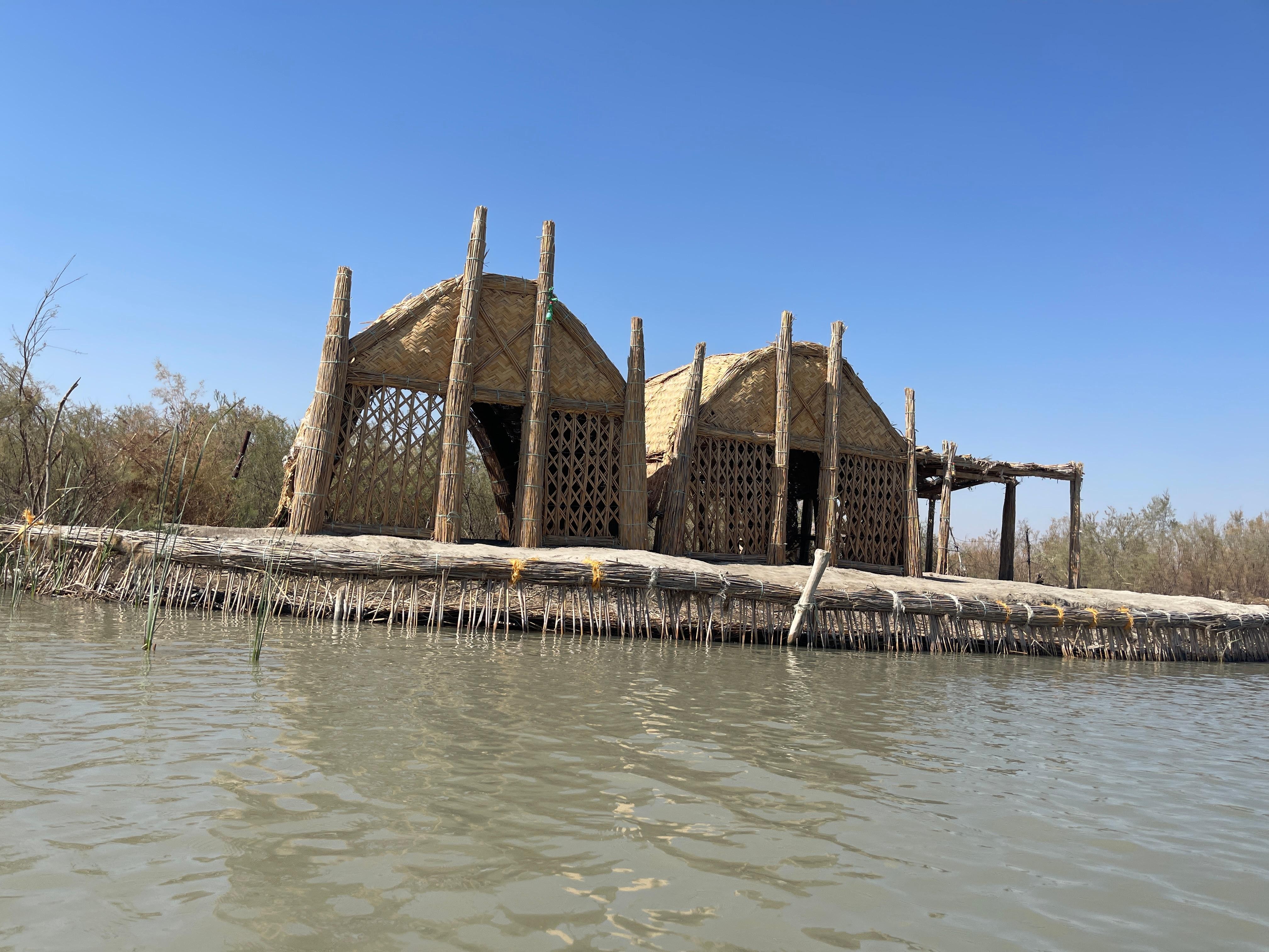Discover Iraq’s Marshes: Boat Ride,Masgouf Lunch&Reed Houses 3