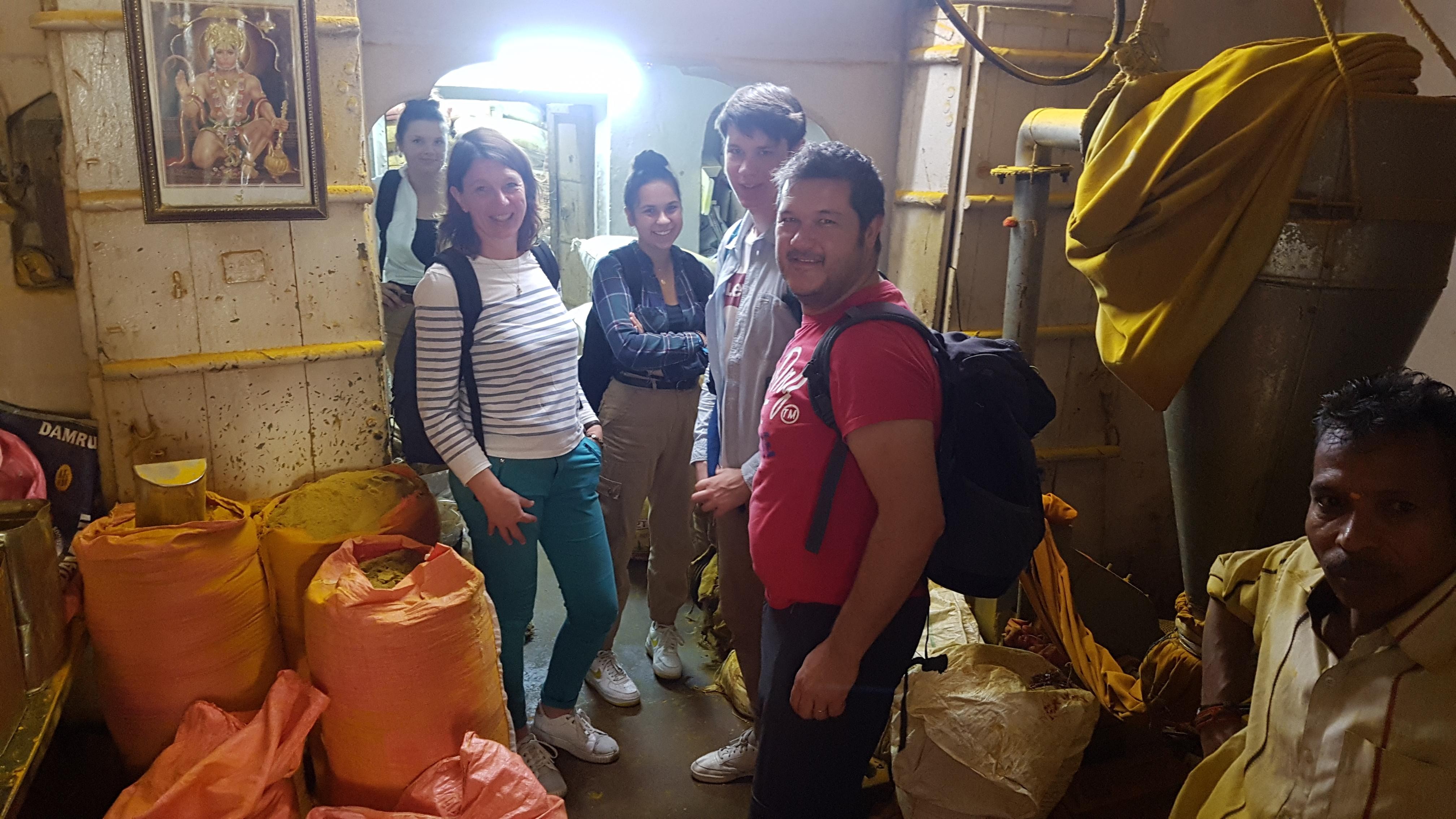 Jaipur: Market Tour, Cooking Class, and Lunch 3