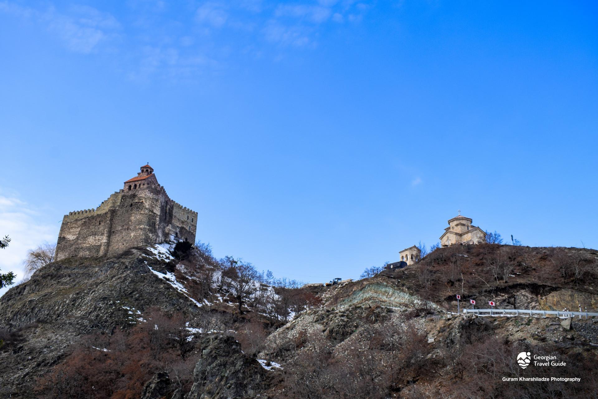 Kutaisi: Dzama Gorge, Mzovreti Monastery & Bateti Lake Tour 2