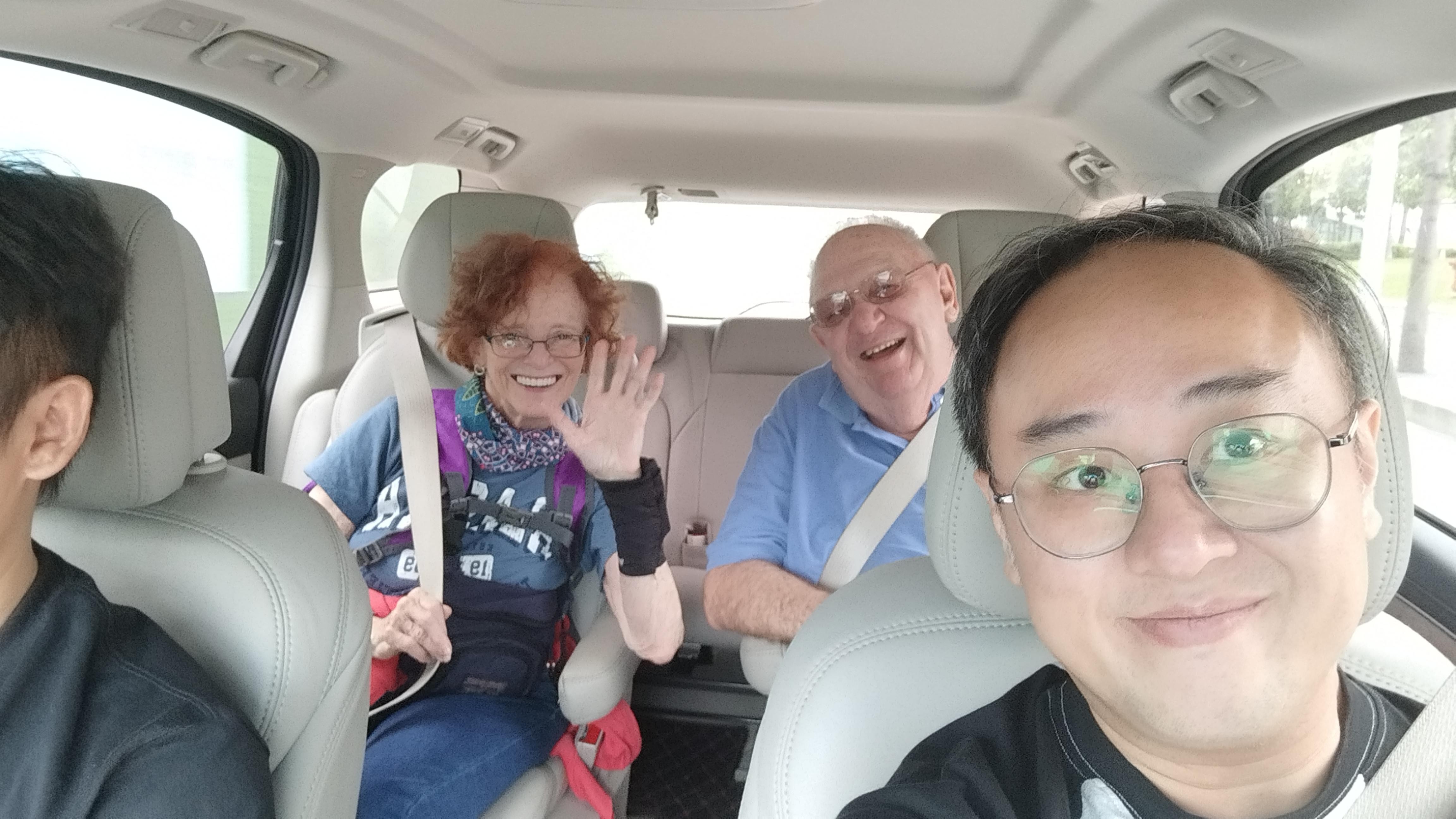 1 day Car Hire in Shenzhen with Driver (10 hours) 2