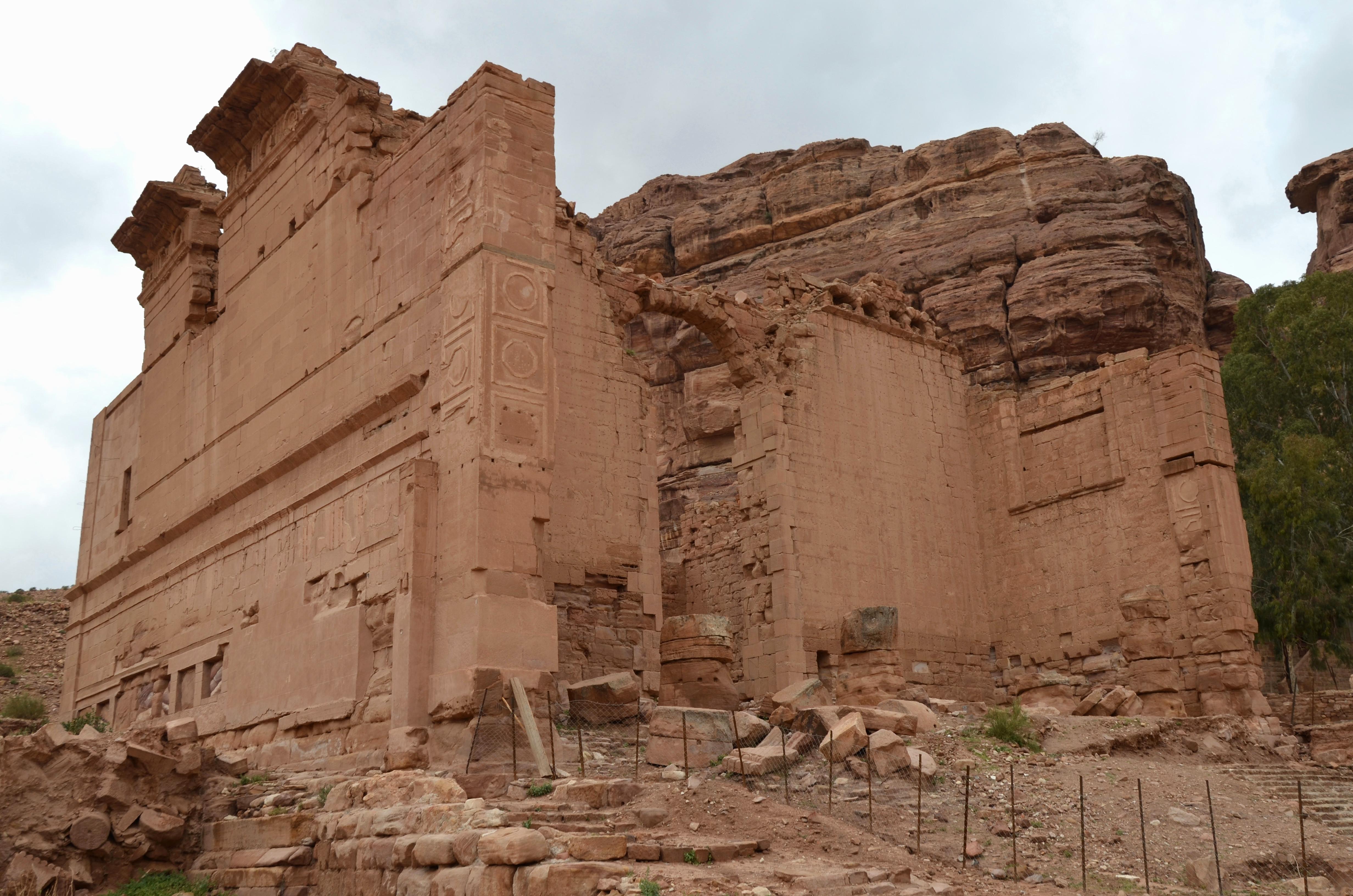 Petra: Private Walking Tour with Spanish-Speaking Guide 3