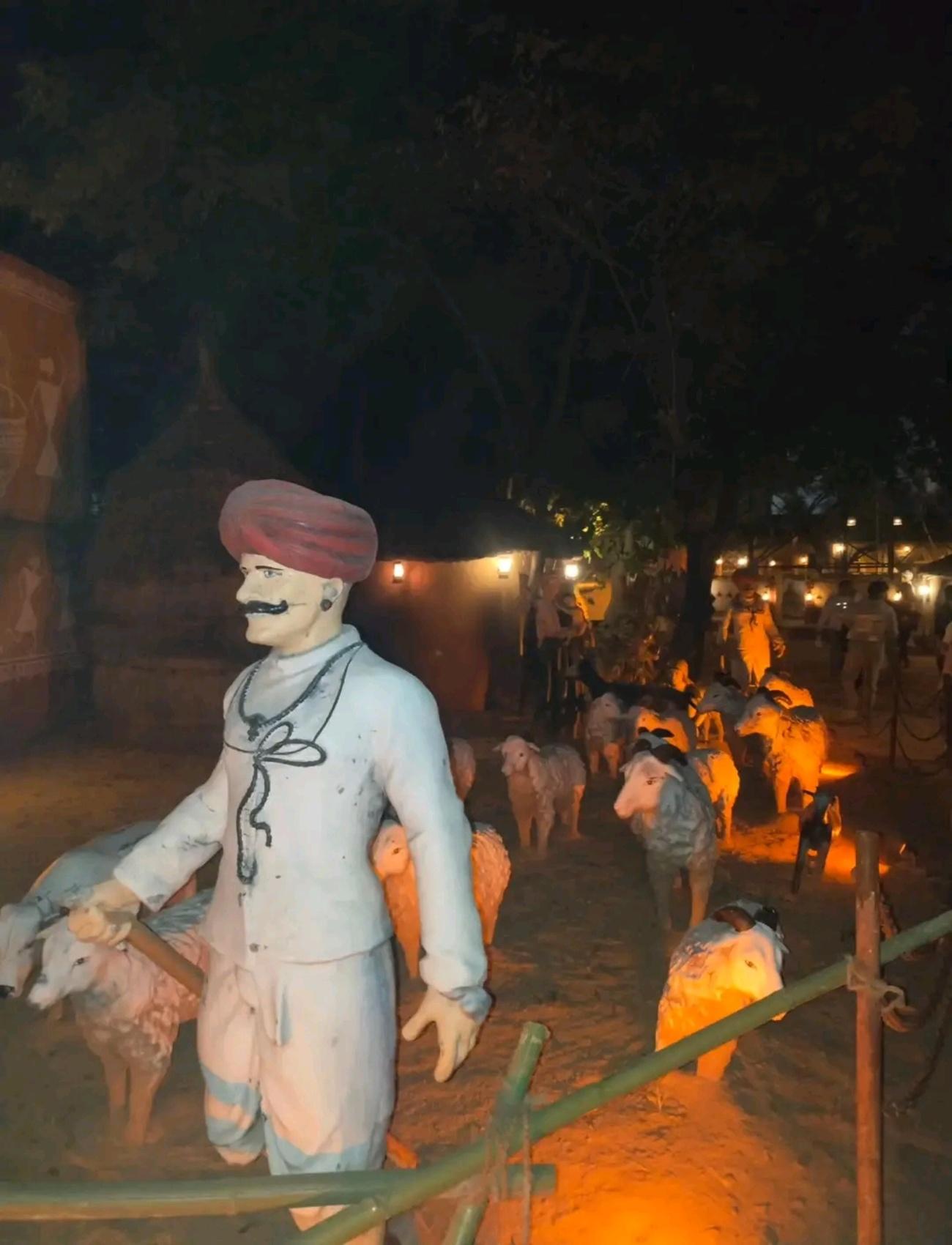 Jaipur: Chokhi Dhani village tour with Rajasthani dinner 3