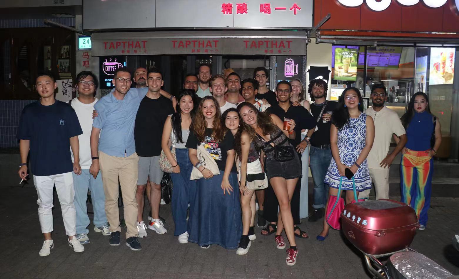 Shanghai Pub Crawl (Bar Hopping) in local nightlife area