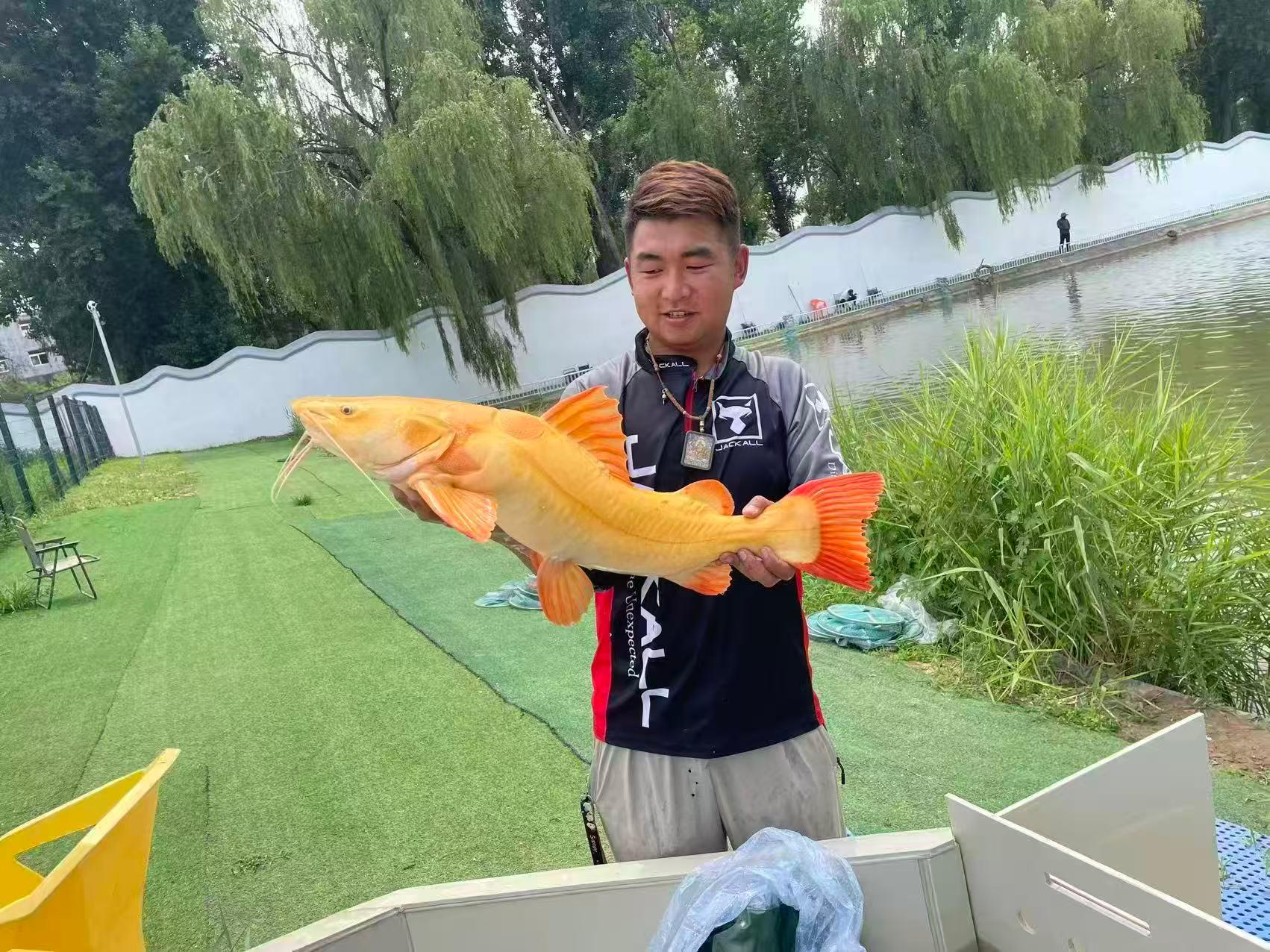 Beijing: Fishing and Mutianyu Great Wall Day Trip with Lunch 2