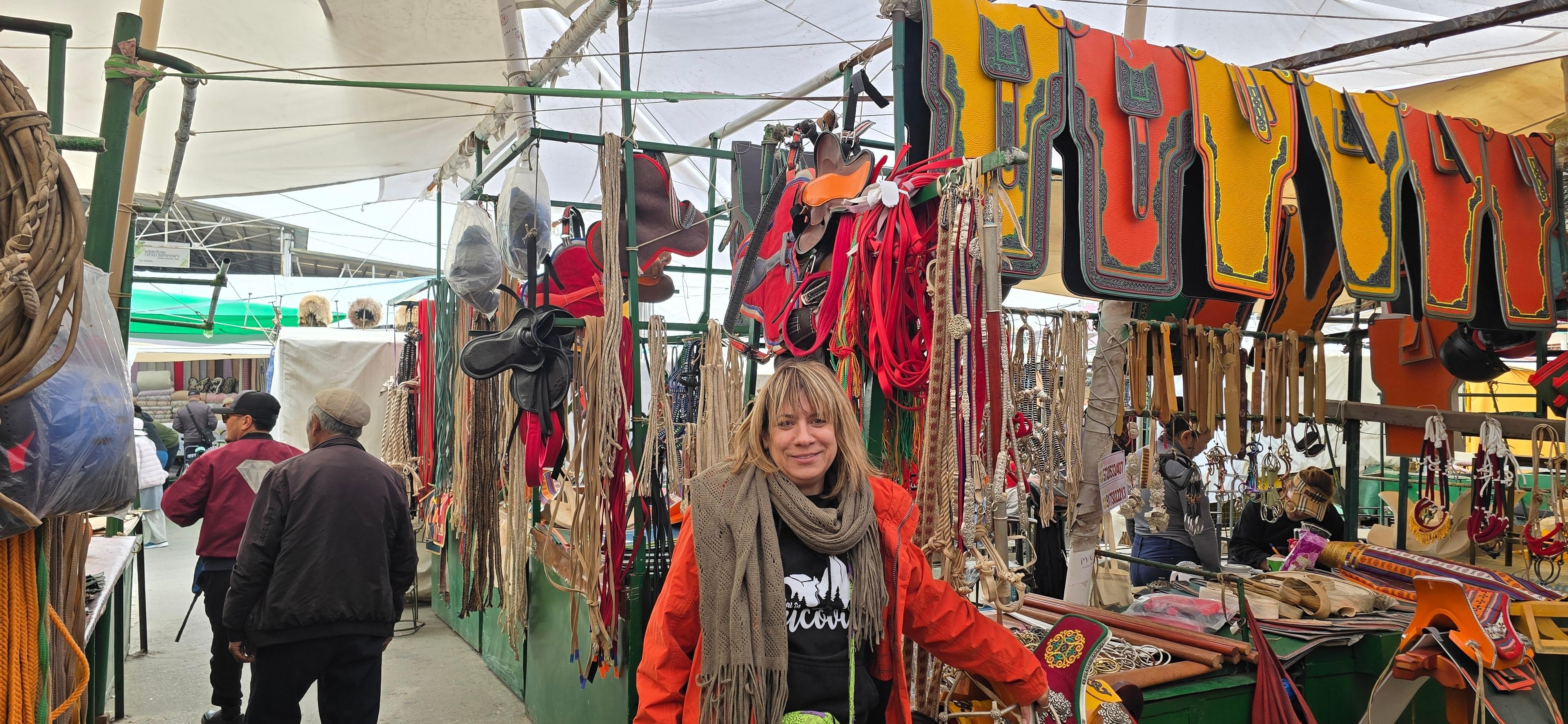 Ulaanbaatar Private City Tour with Black Market Narantuul 3