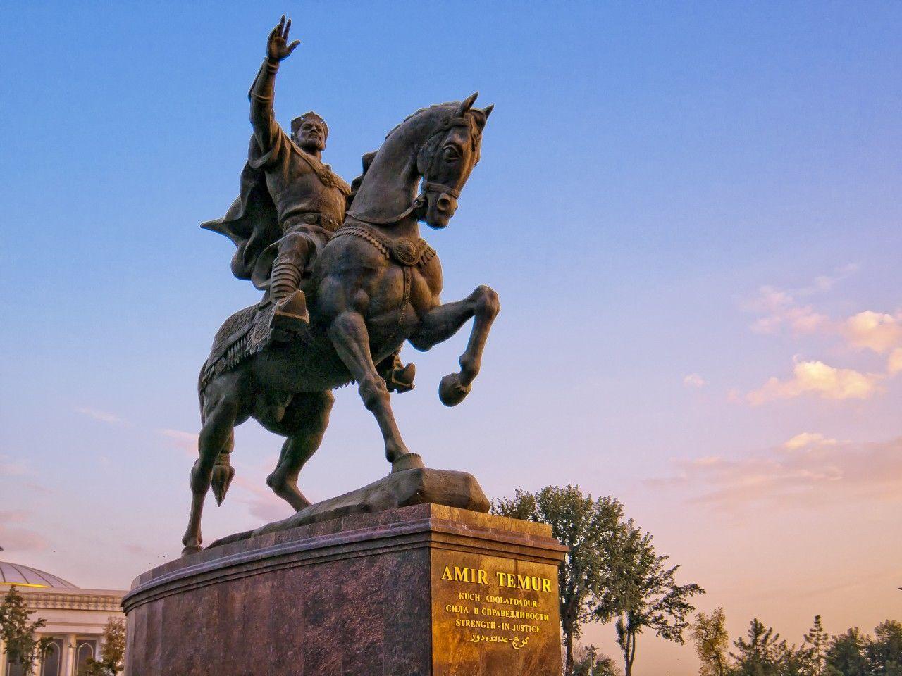 Tashkent: Guided City Tour with Private Transport 2
