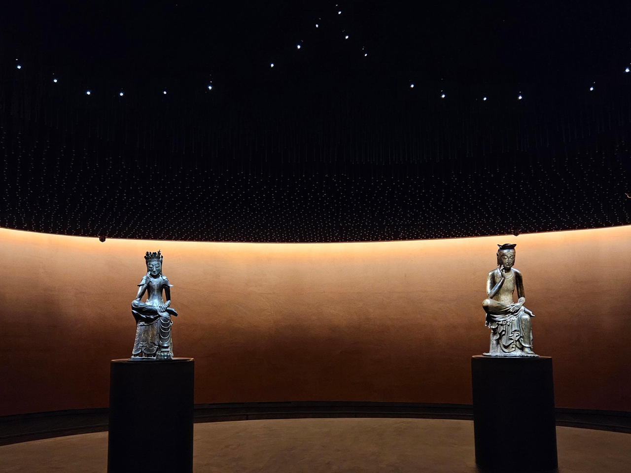 Seoul: Guided Tour at National Museum of Korea 2