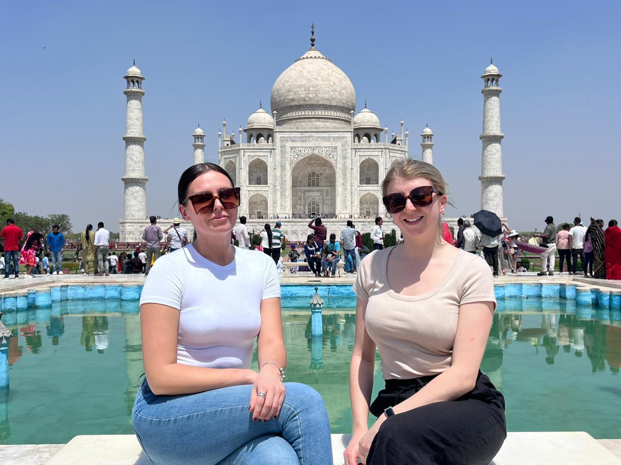 From Delhi: Private Taj Mahal and Agra Day Tour with 5* Meal