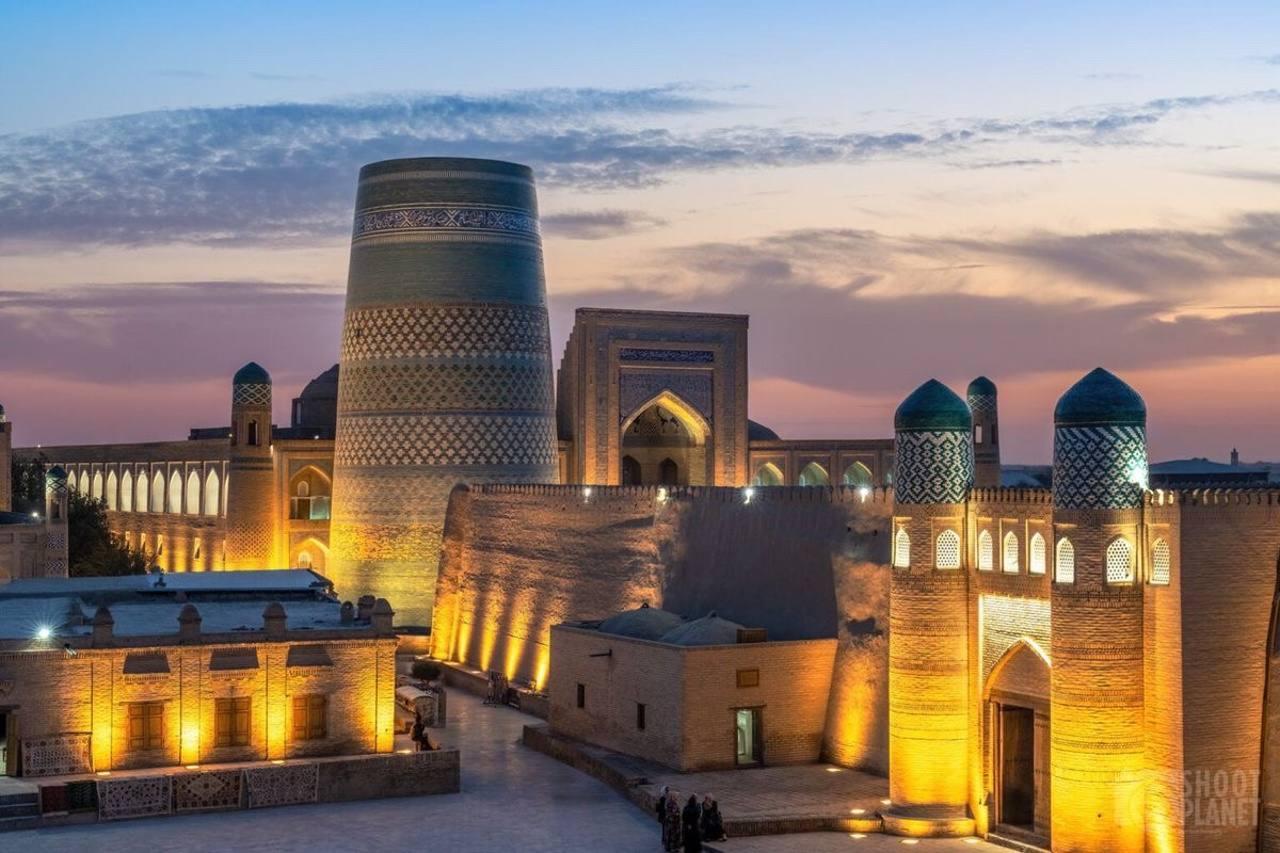 Bukhara to Khiva: Private Transfer with Stops 3
