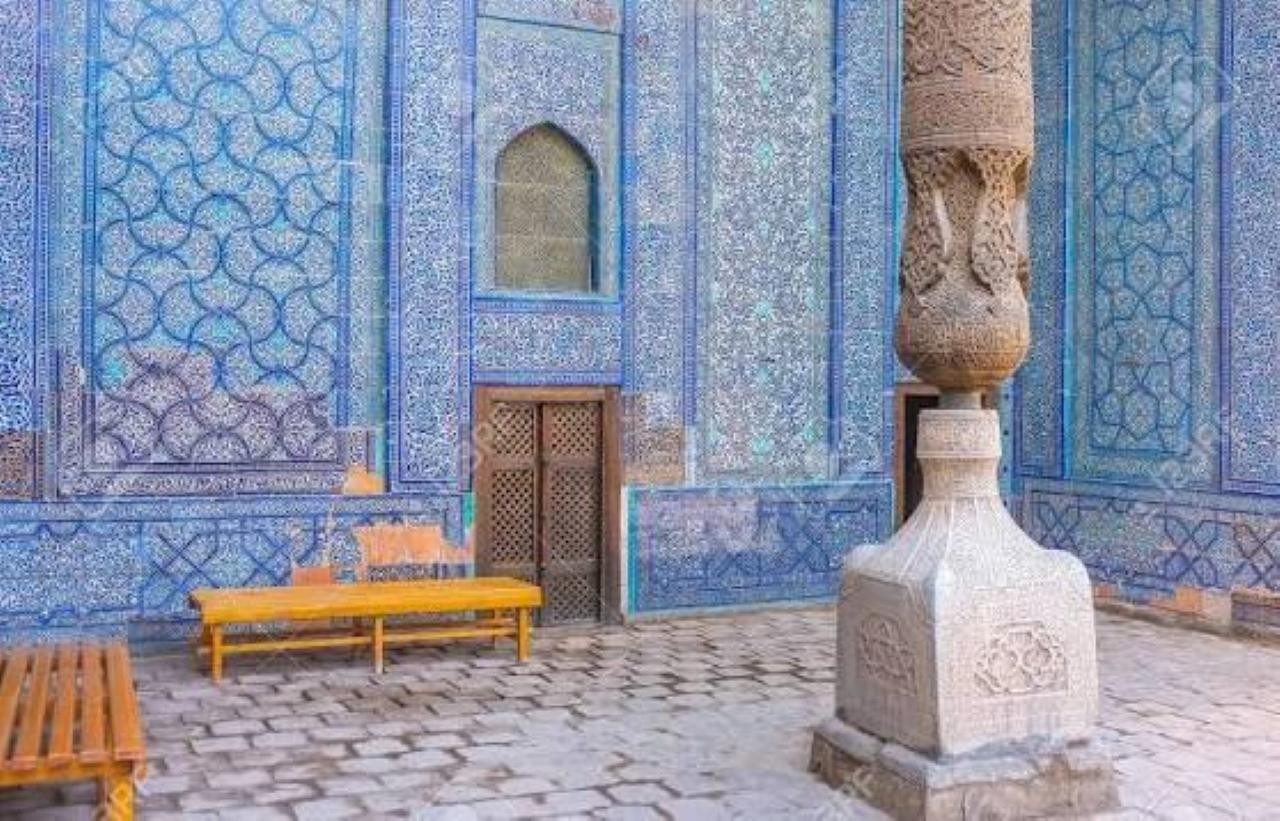 Khiva: Hand-Painted Ceramic Tile Workshop with a Local Master 2