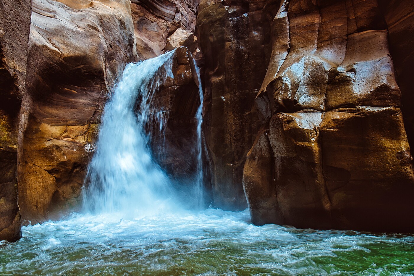 From Amman: Wadi Mujib River Canyon Hike & Private Day Trip 2