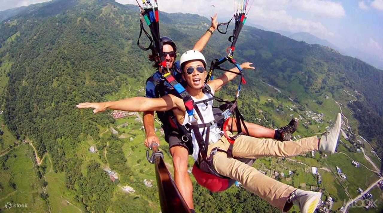 Pokhara: Sarangkot Paragliding with Lakeside Hotel Pickup