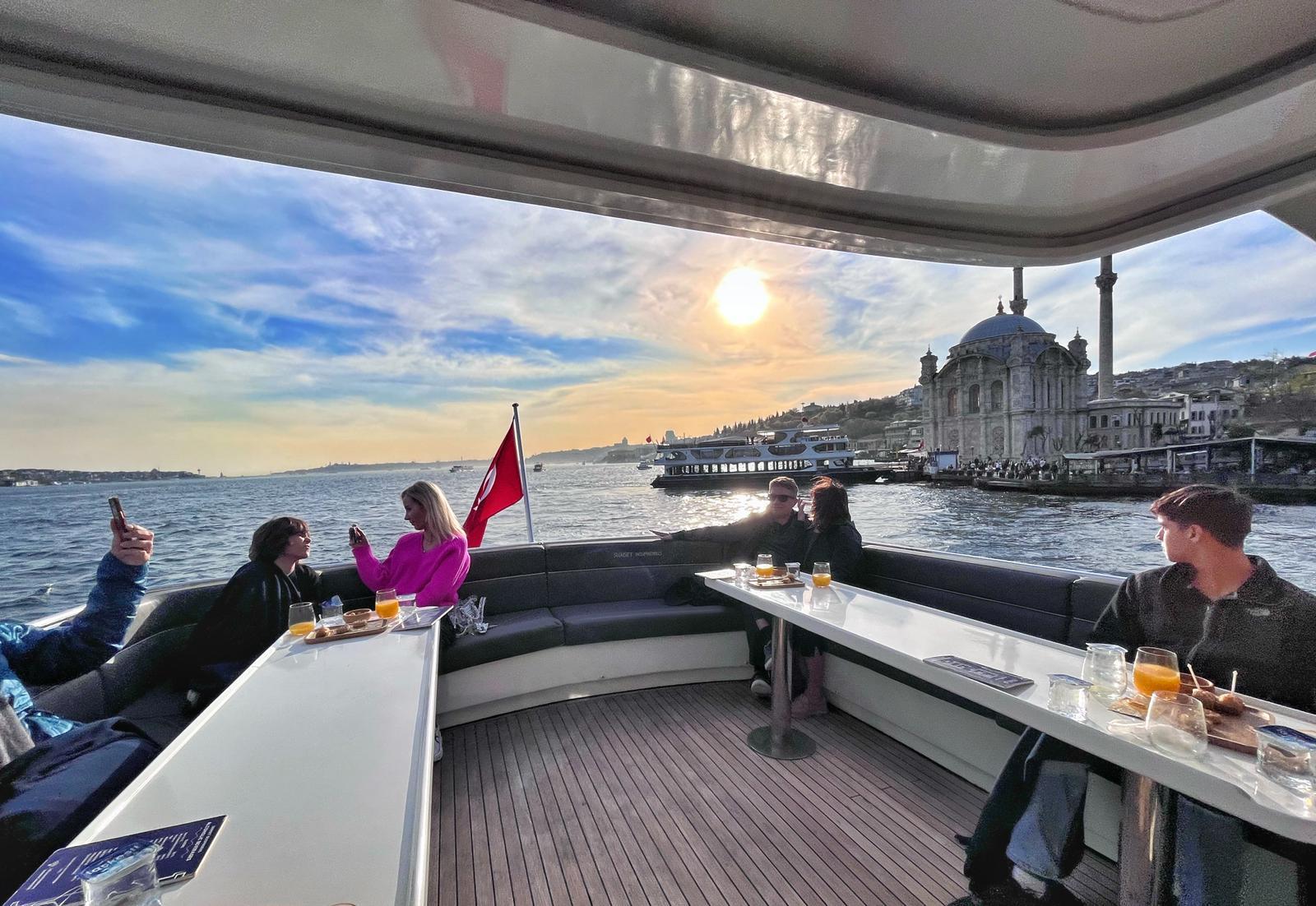 Istanbul: Blue Mosque, Hagia Sophia Tour & Bosphorus Cruise 3