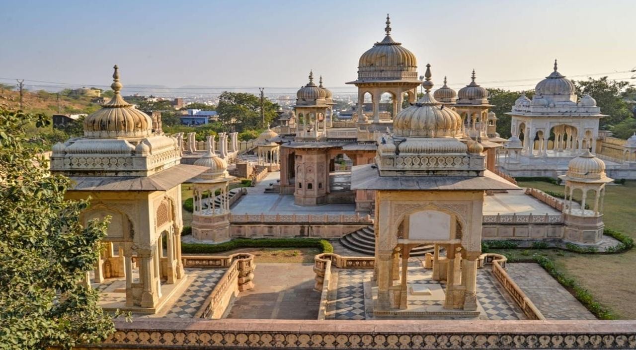 Delhi: Day Tour Jaipur Amber Fort With City Palace Transfer