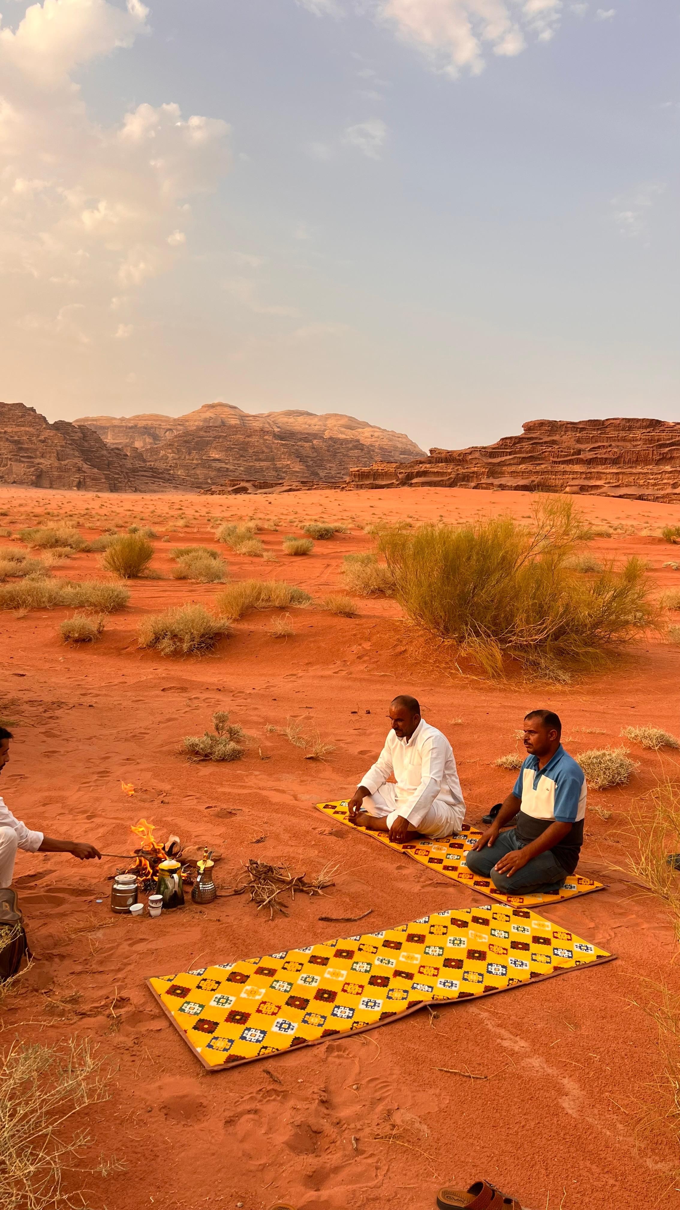 Wadi Rum Sunset Jeep Tour with Bedouin Dinner and Stargazing 2